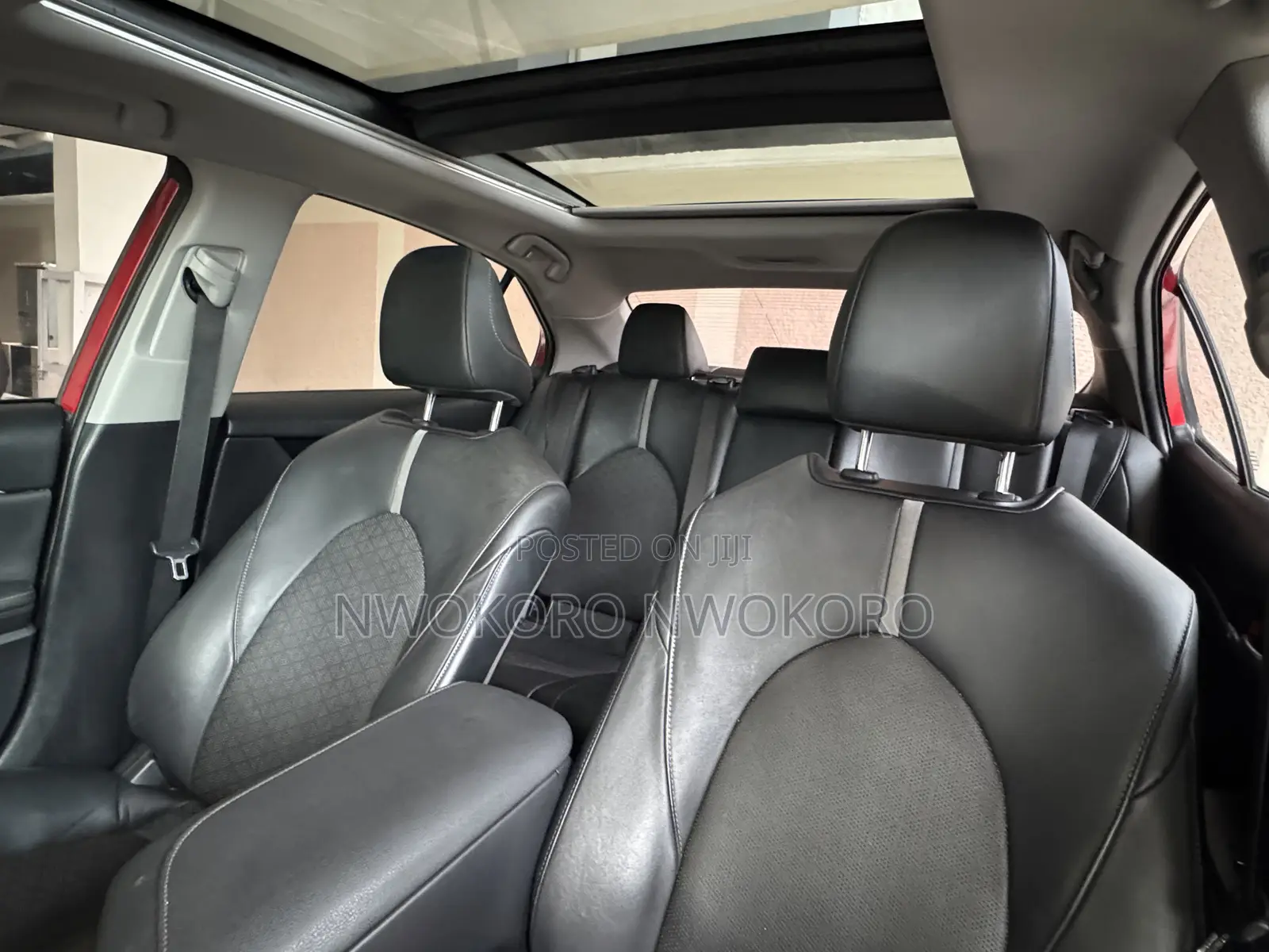 Toyota Camry XSE 2021 Red