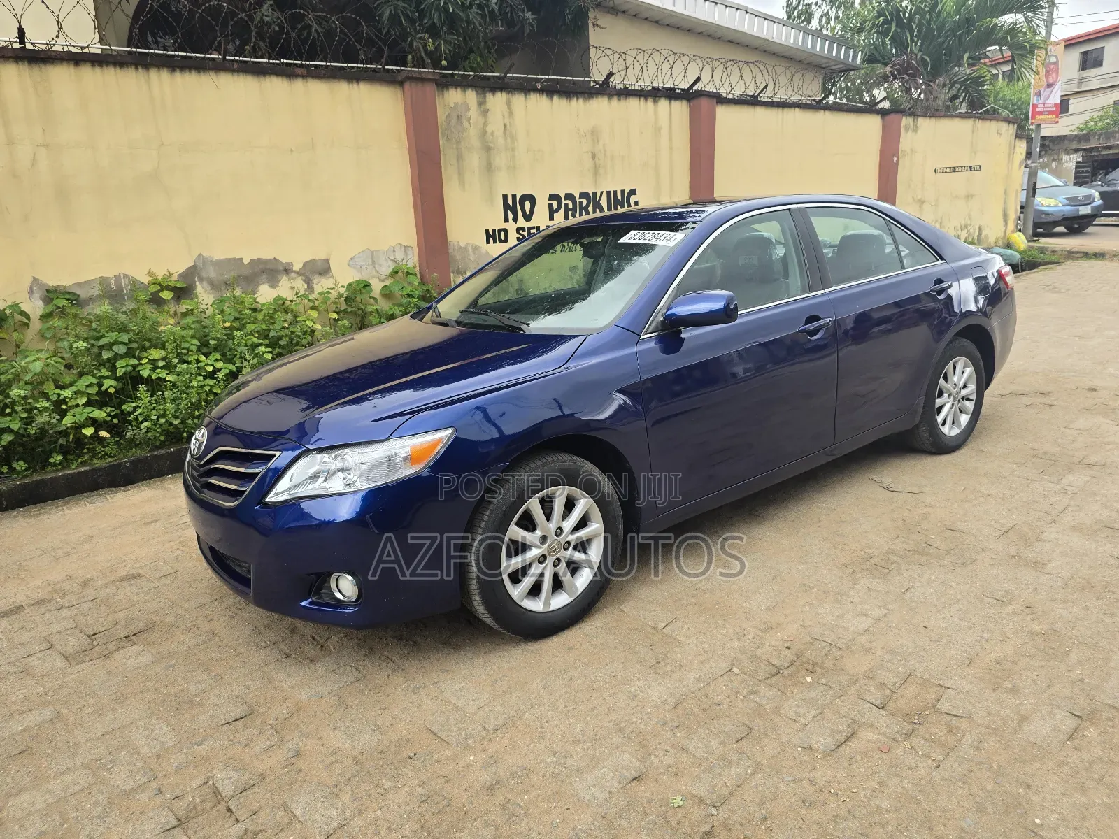 Toyota Camry XLE V6 4dr Sedan (3.5L 6cyl 6AM) 2010 Blue