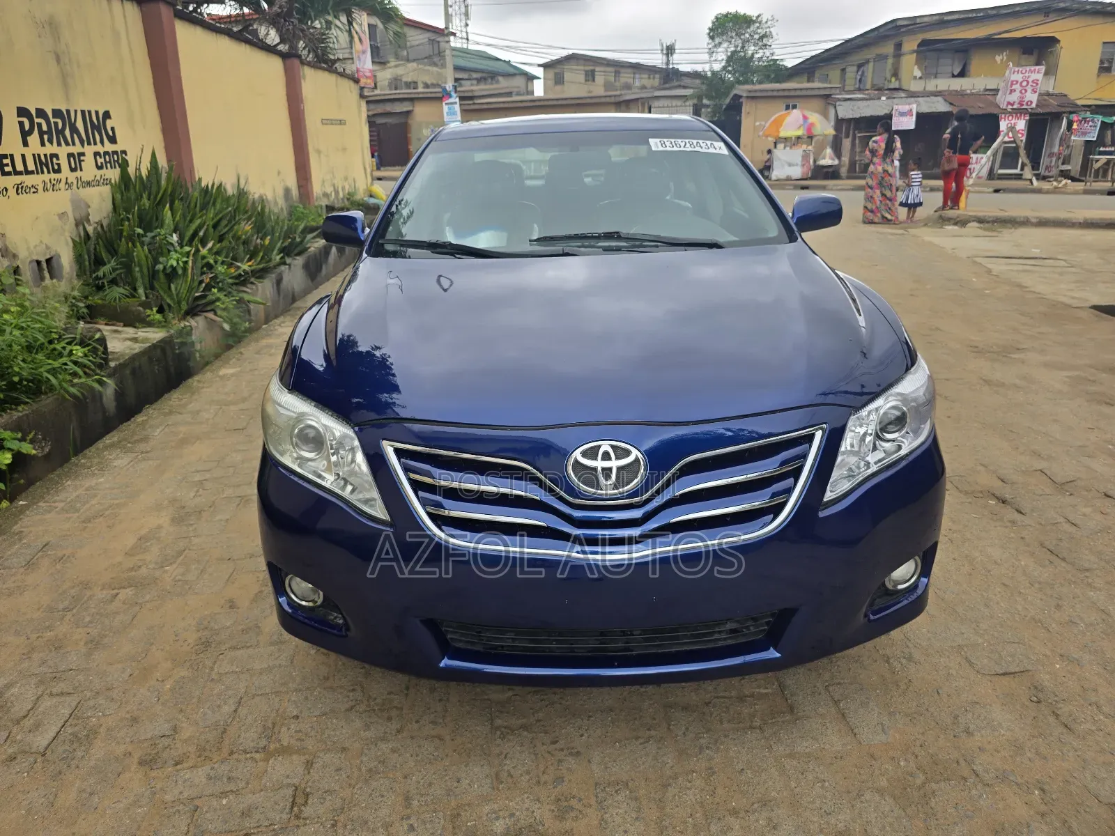 Toyota Camry XLE V6 4dr Sedan (3.5L 6cyl 6AM) 2010 Blue