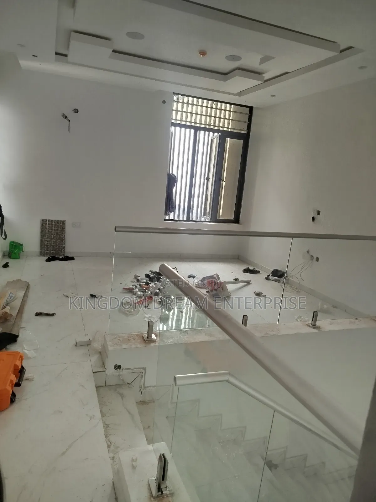 5bdrm House in Omole Phase 1 for sale