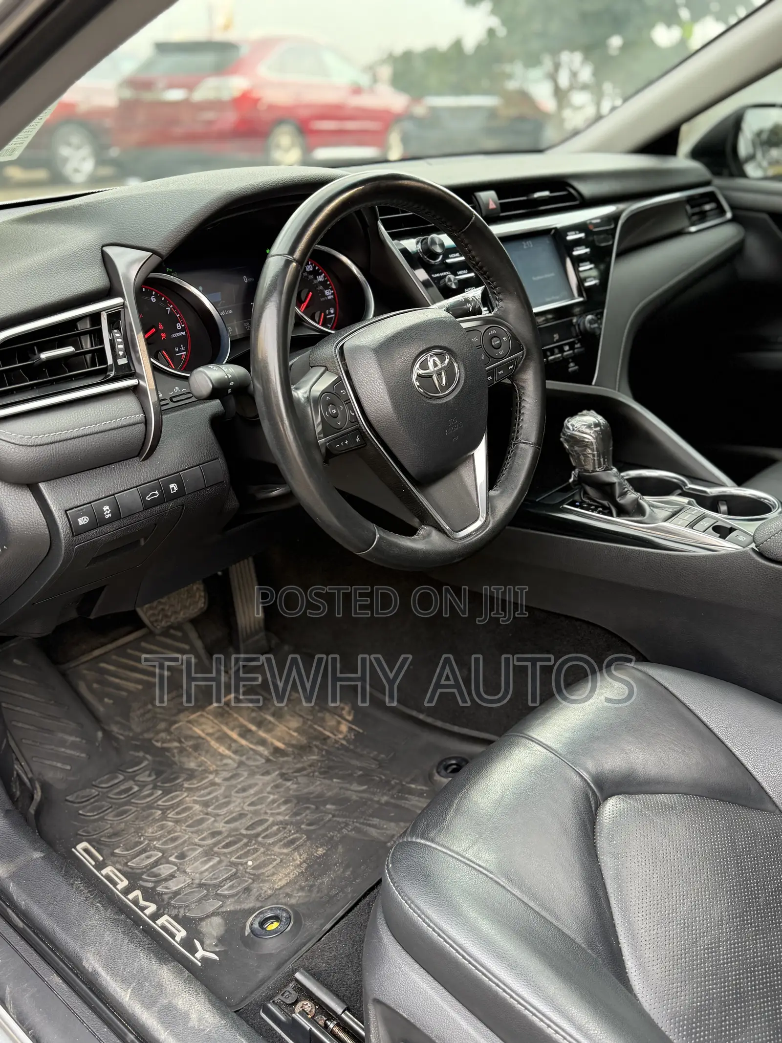 Toyota Camry XSE (2.5L 4cyl 8A) 2019 Silver
