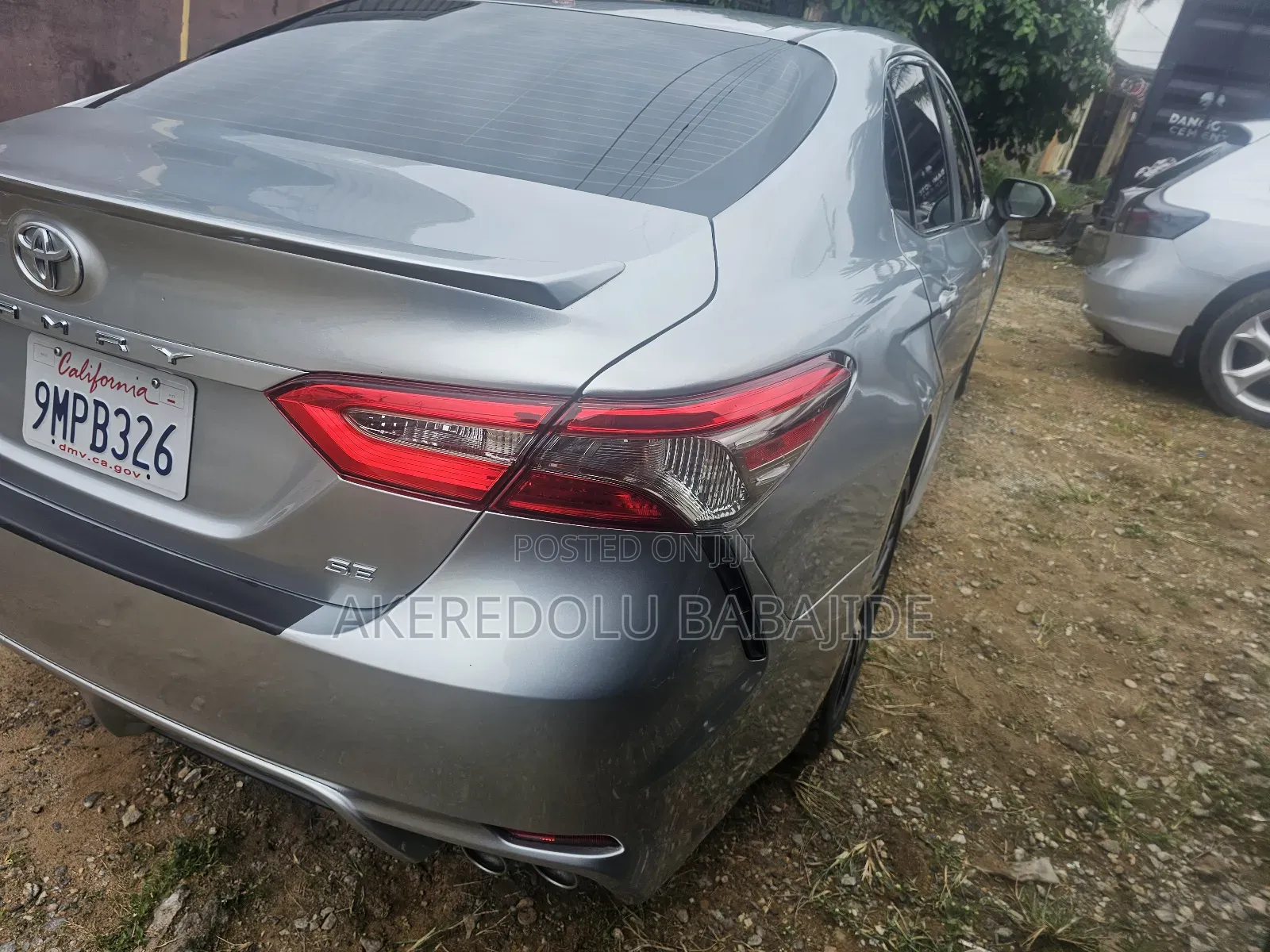 Toyota Camry XLE FWD (2.5L 4cyl 8AM) 2018 Silver