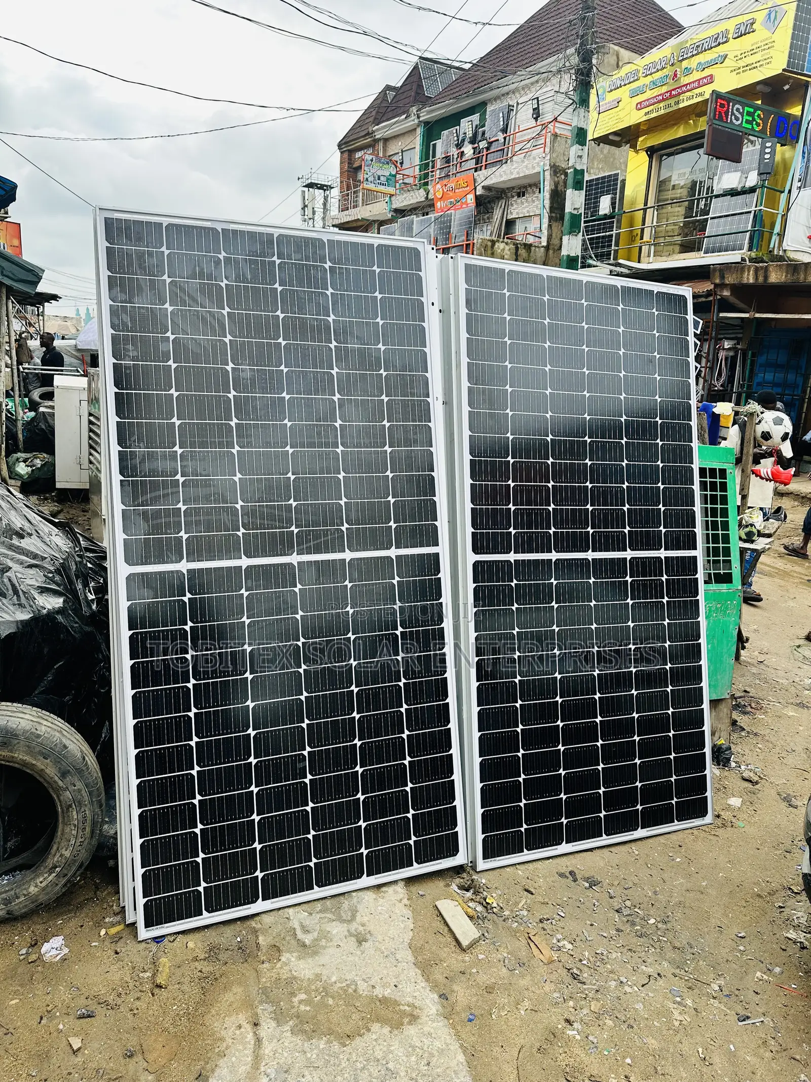 750w Jinko Solar Panels