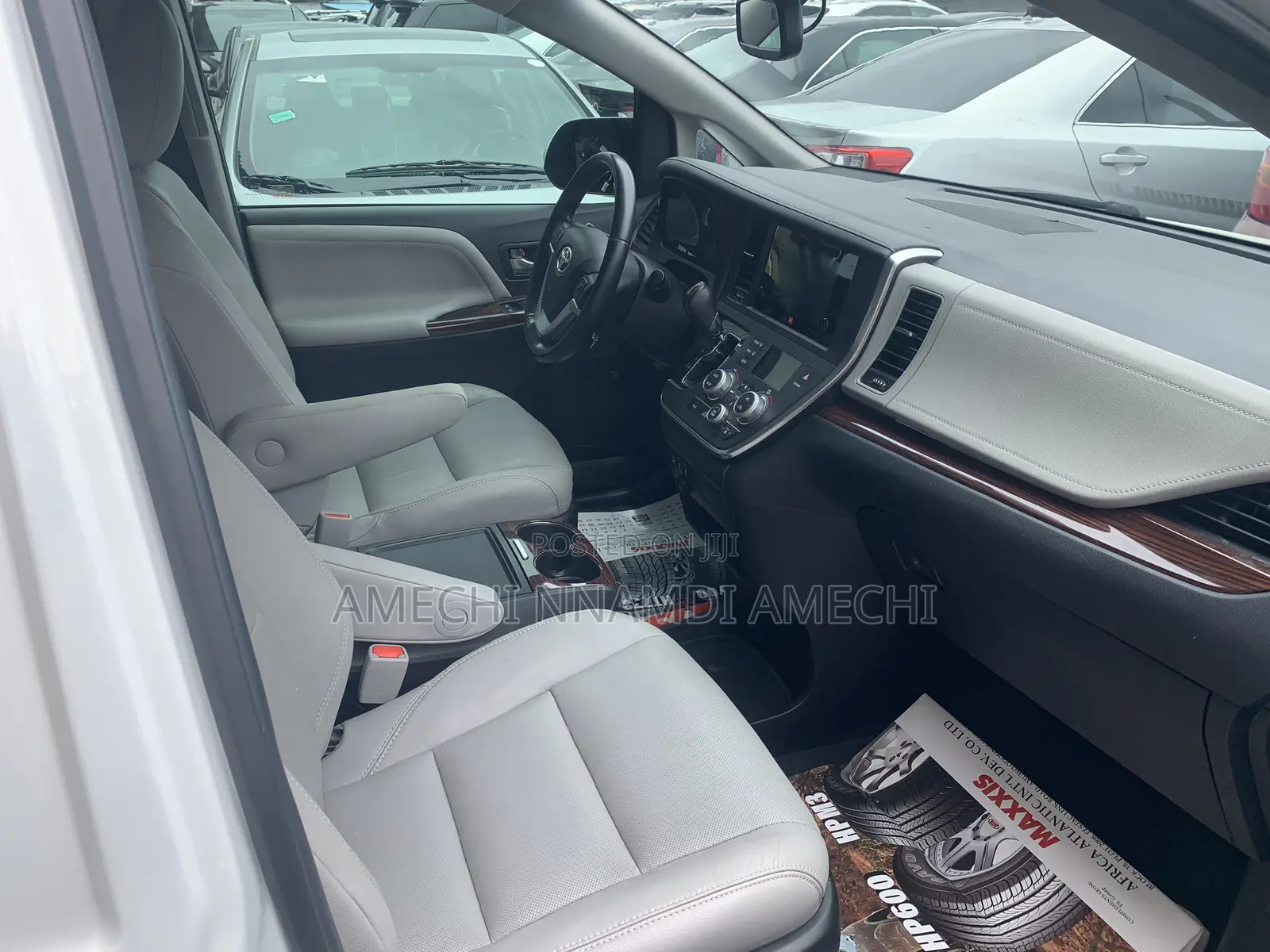 Toyota Sienna Limited Premium AWD (3.5L 6cyl 8A) 2018 White