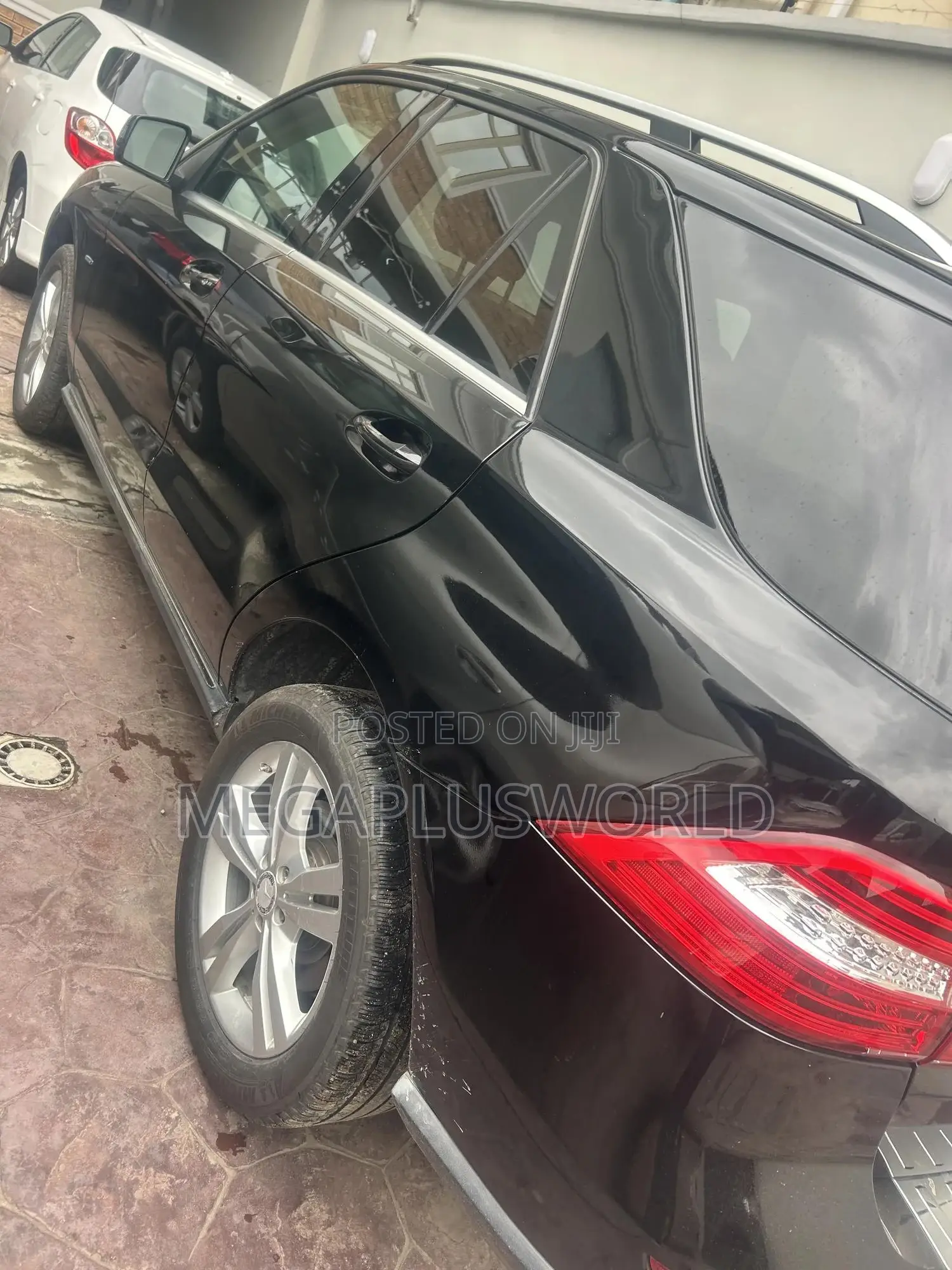 Mercedes-Benz M Class ML 350 4Matic 2012 Black