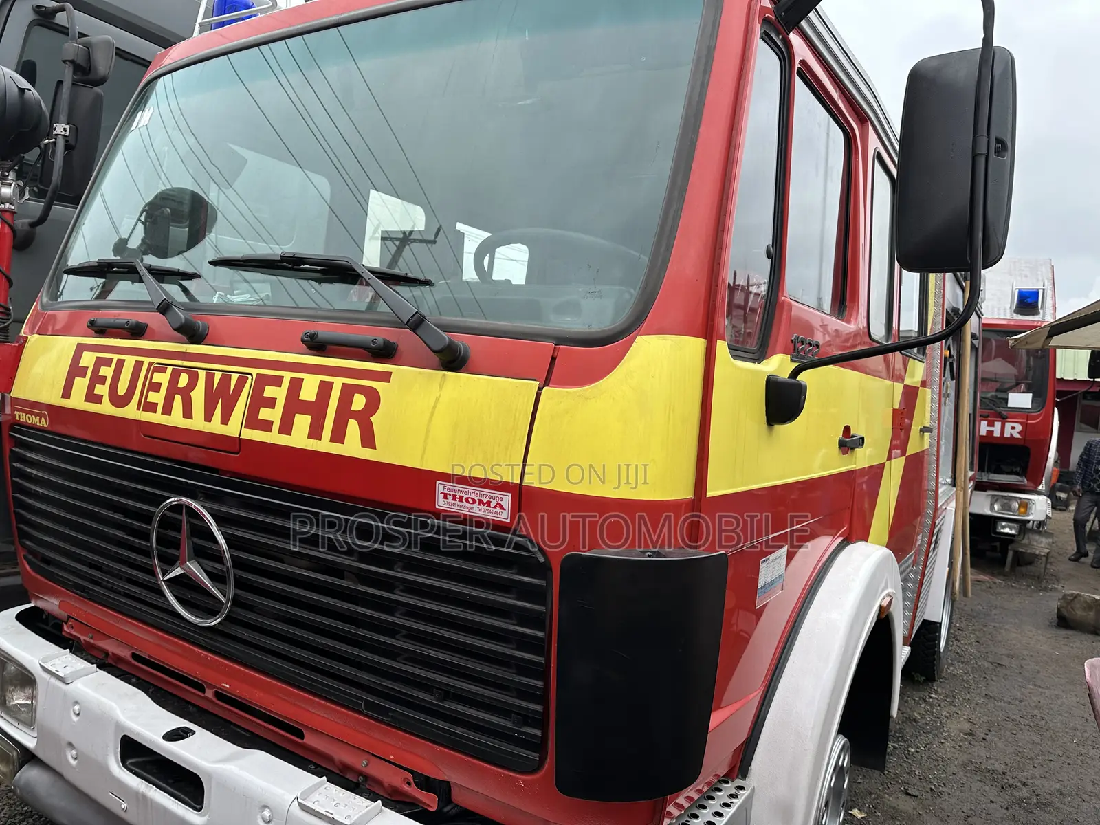 Mercedes Benz Fire Fighter Truck 1222
