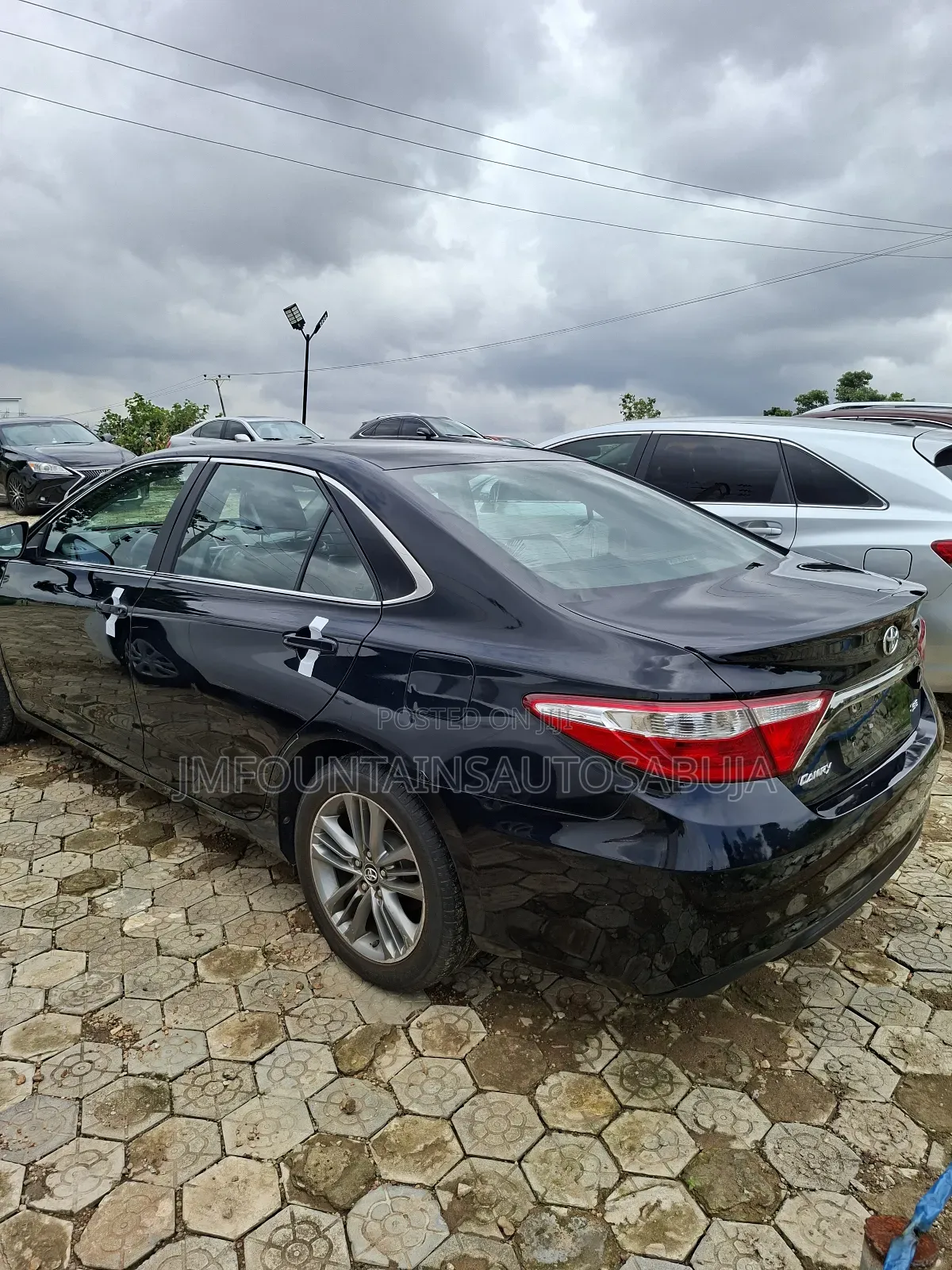 Toyota Camry 2016 Black