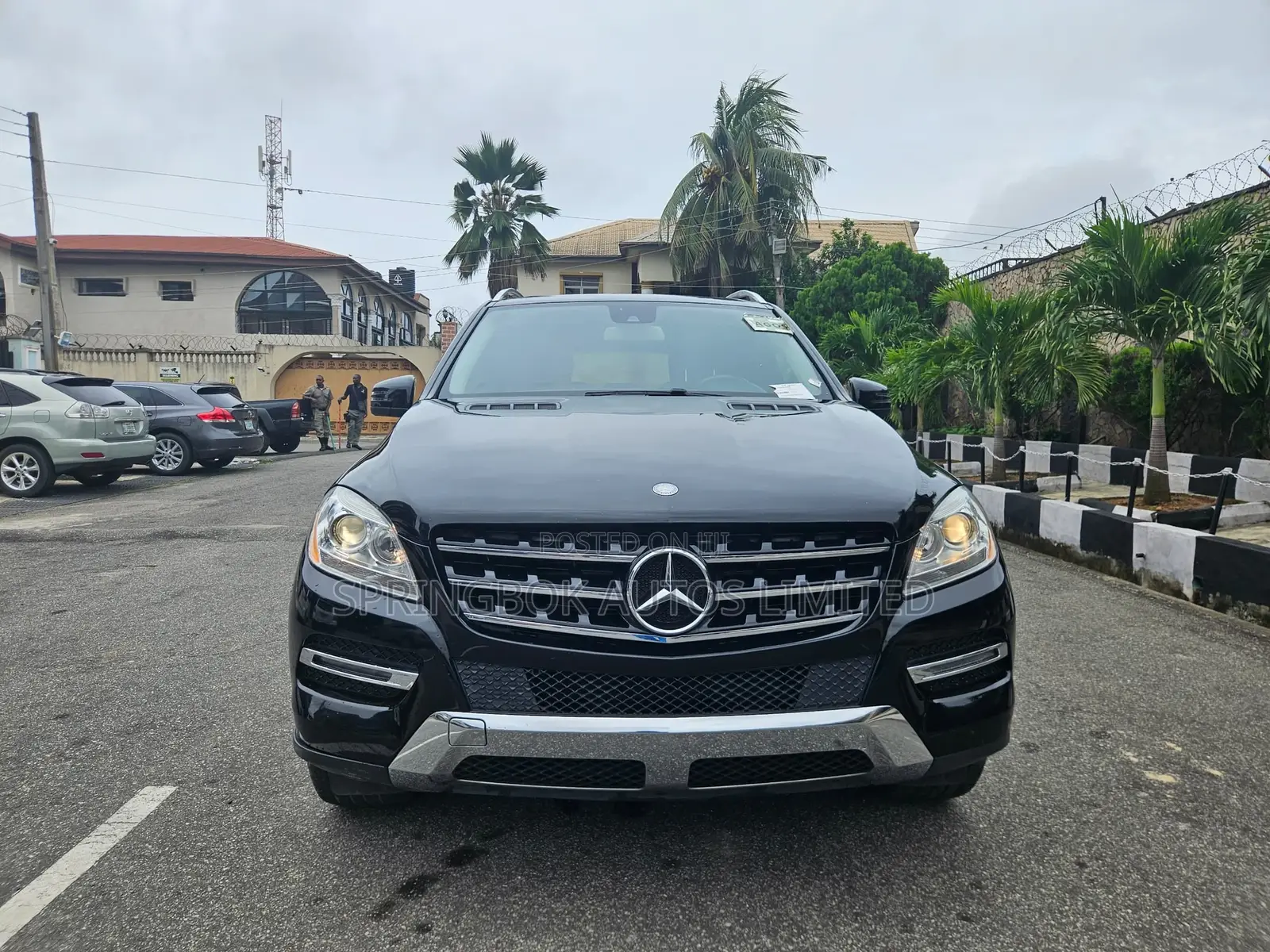 Mercedes-Benz M Class ML350 4dr SUV (3.5L 6cyl 7A) 2015 Black