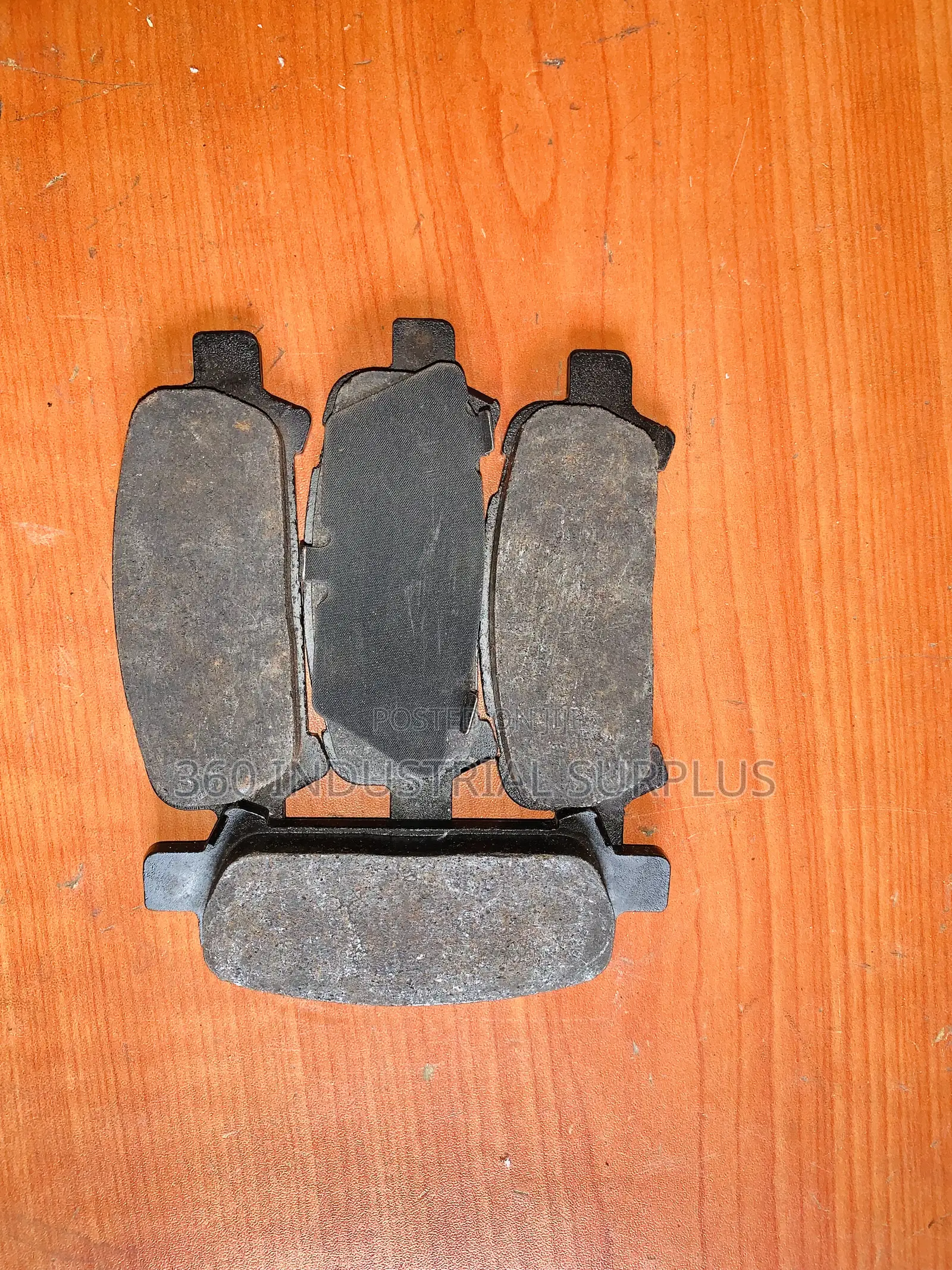 Genuine TRW Gdb3223 Brake Pad Set