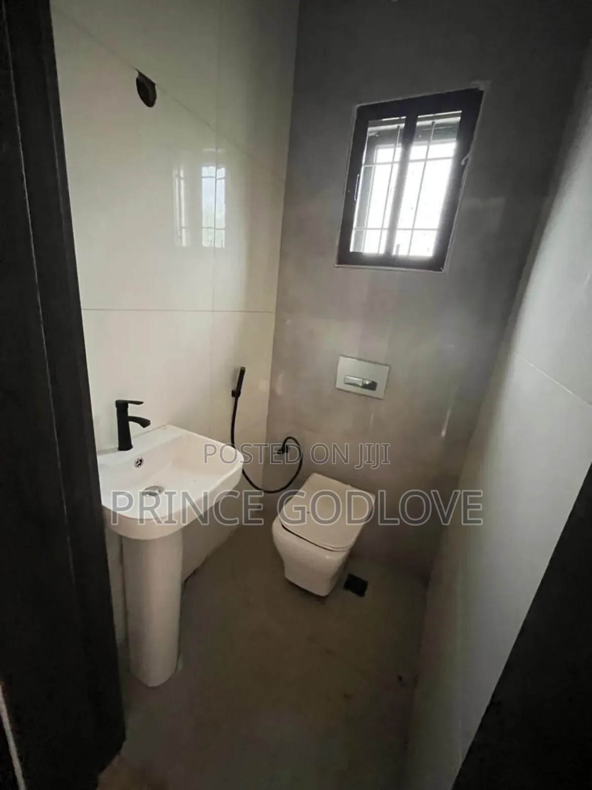 4bdrm Townhouse / Terrace in Pension Board Fo1, Kubwa for rent