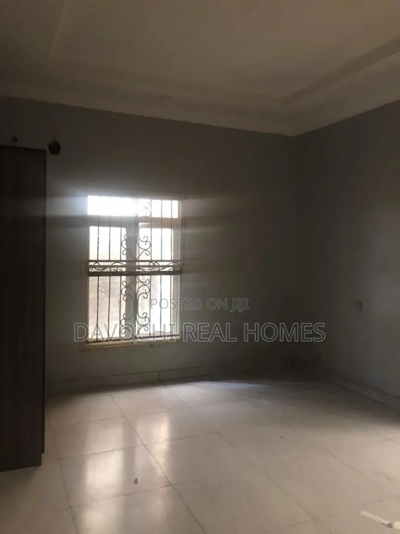 2bdrm Apartment in Osapa London for rent
