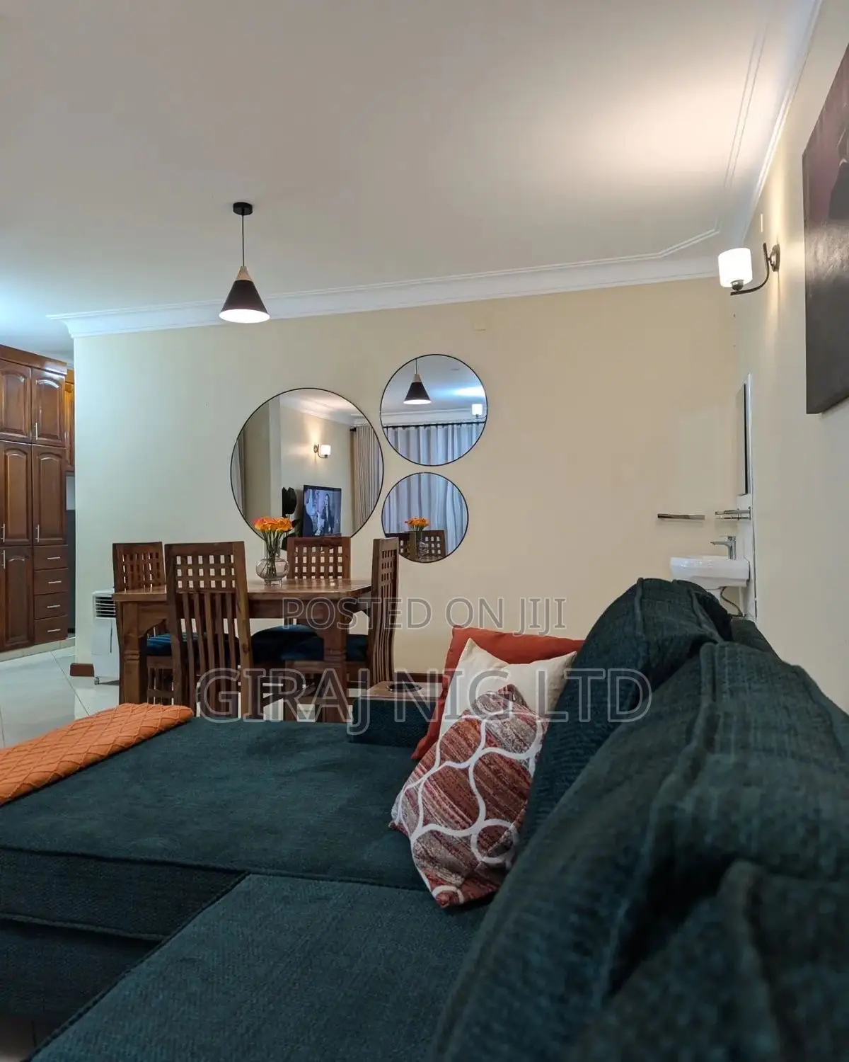 Reflect Your Style With Our Quality Mirrors!