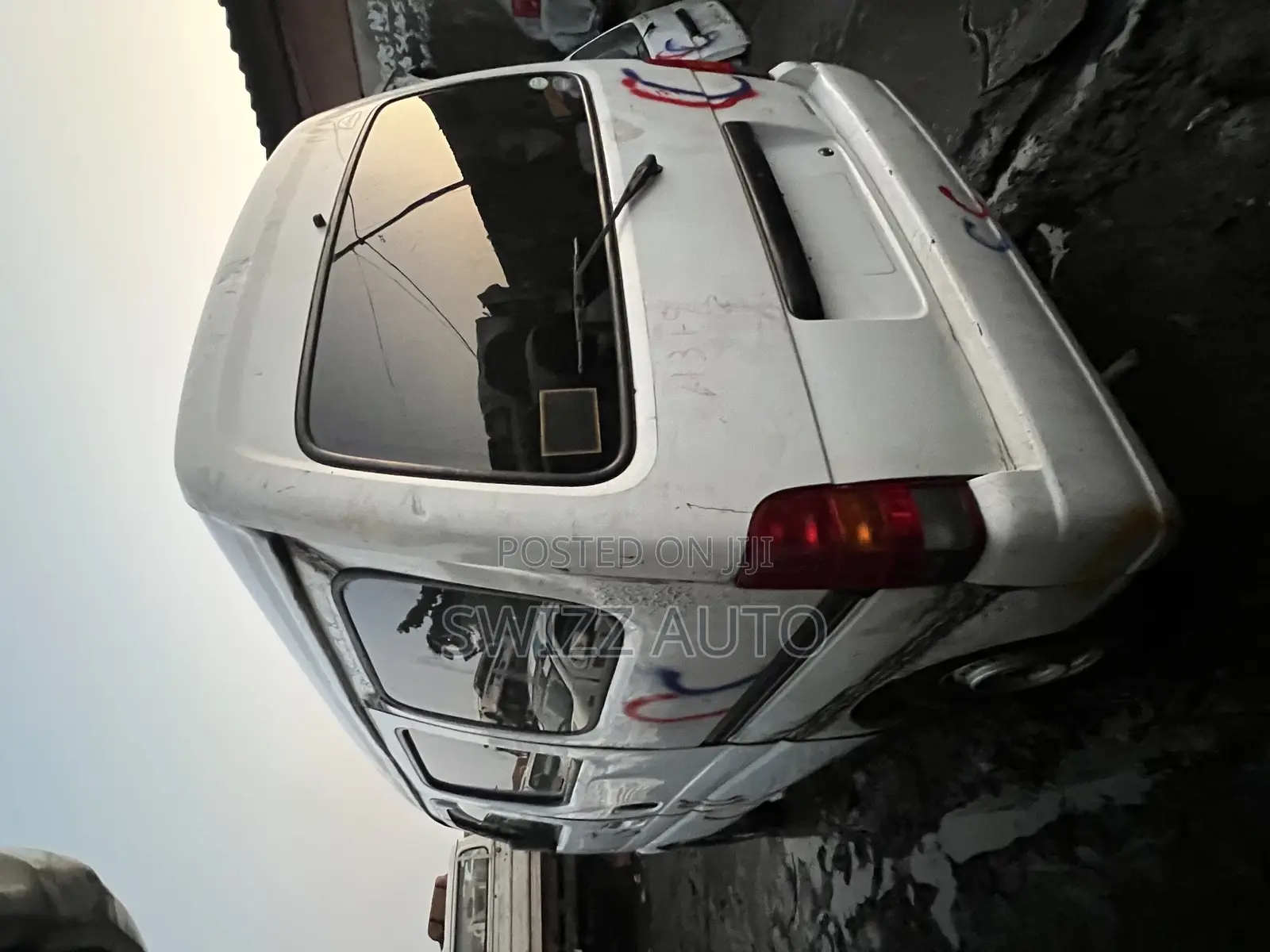 Suzuki Every 2010 White