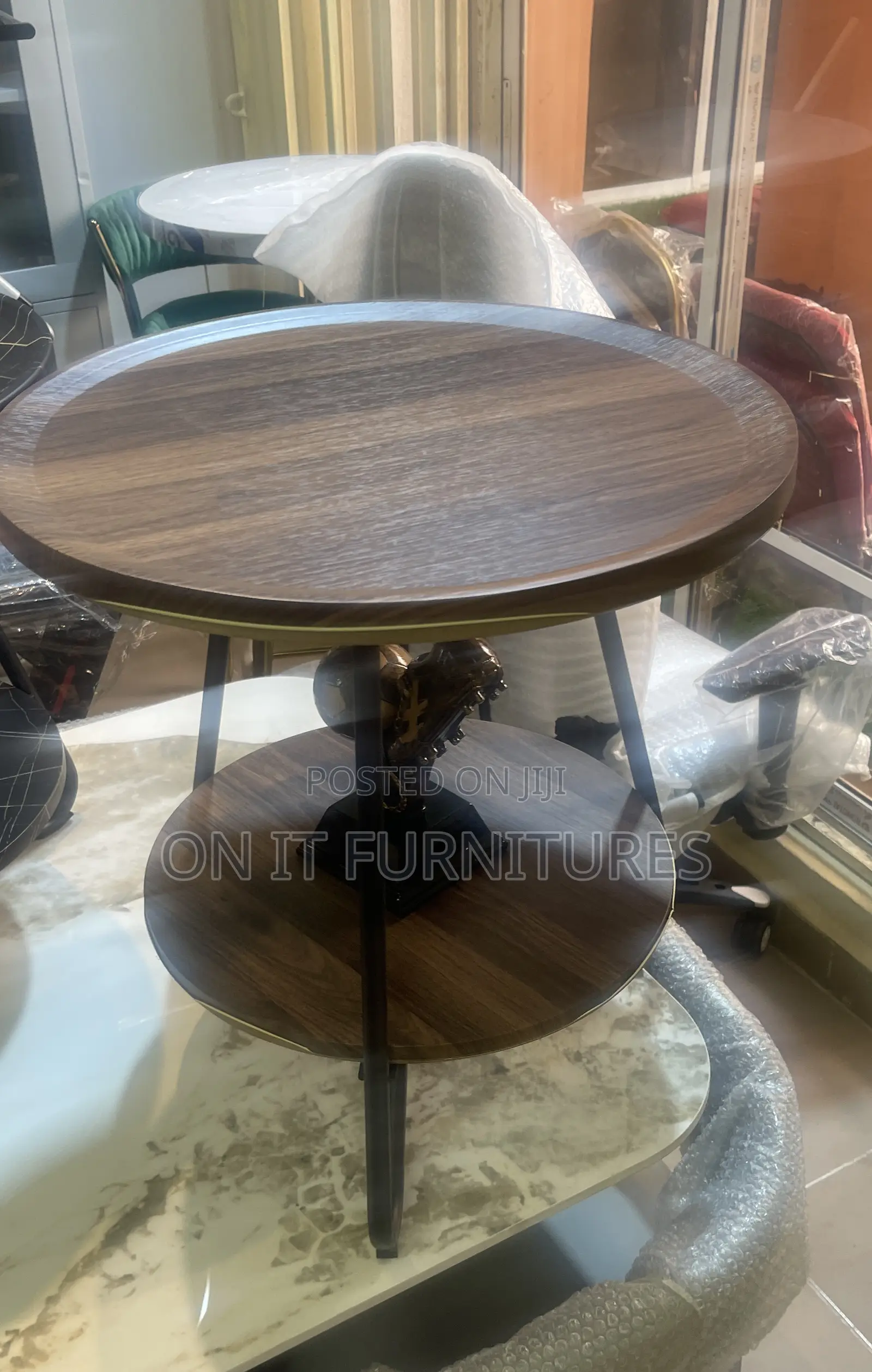 The Nest Table" – Unique Double-Layer Wood Metal Centerpiece
