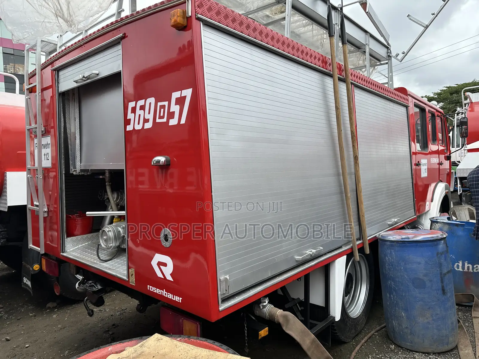 Mercedes Benz Fire Truck 1223