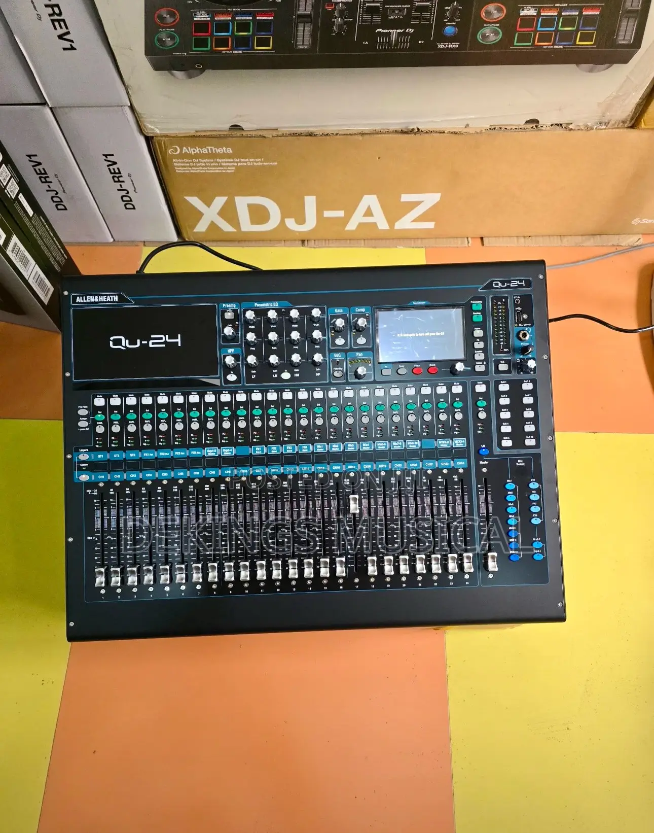 Allen Heath Qu-24 Digital Mixer Console