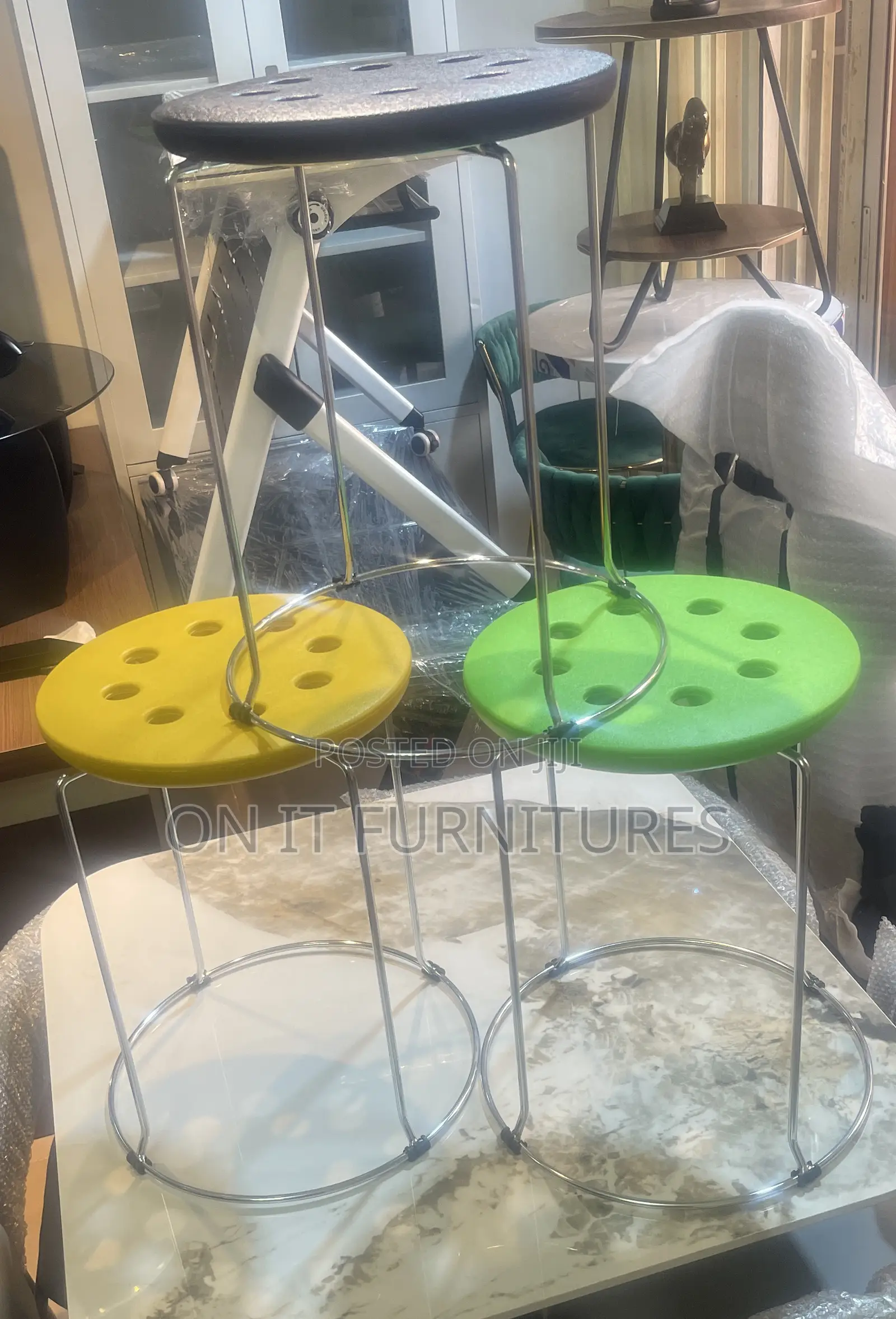 Imported Metal Stool With Non-Slip Rubber Seat – Industrial Style