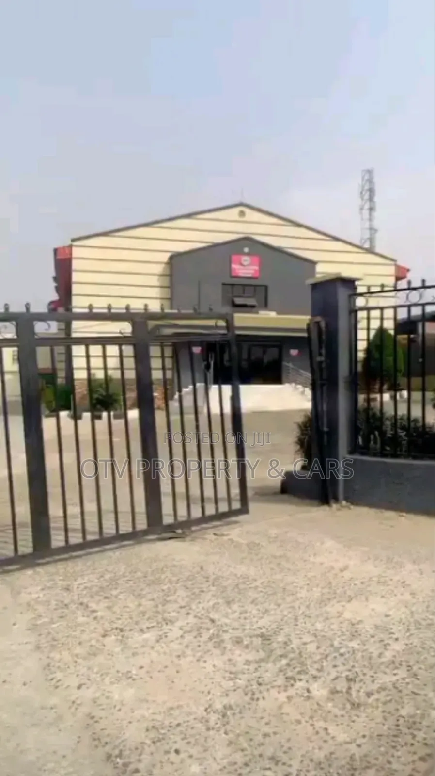45 Rooms Hotel Apartment 2 Standard Event Hall for Sale