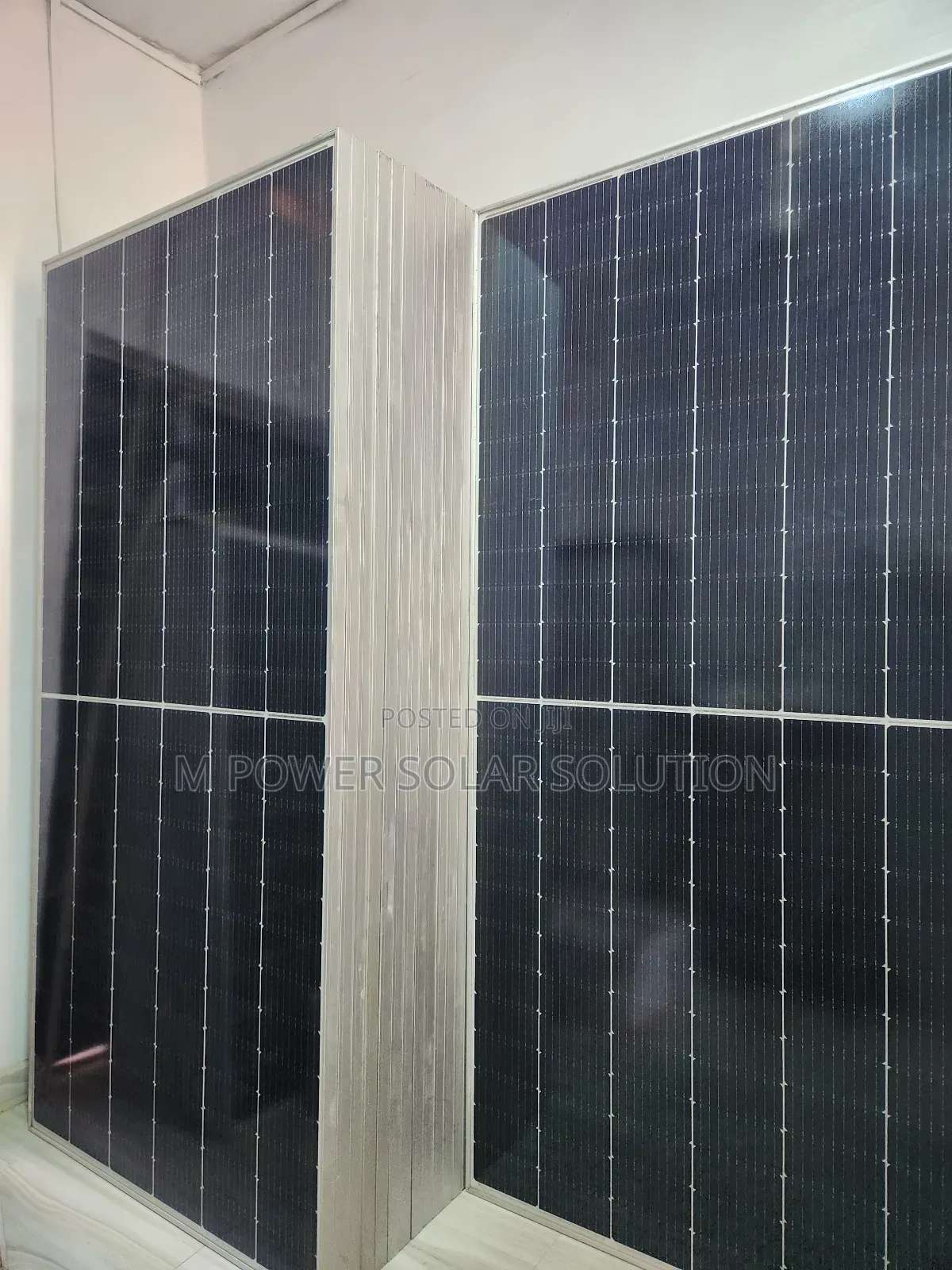 600w Jinko Solar Panels