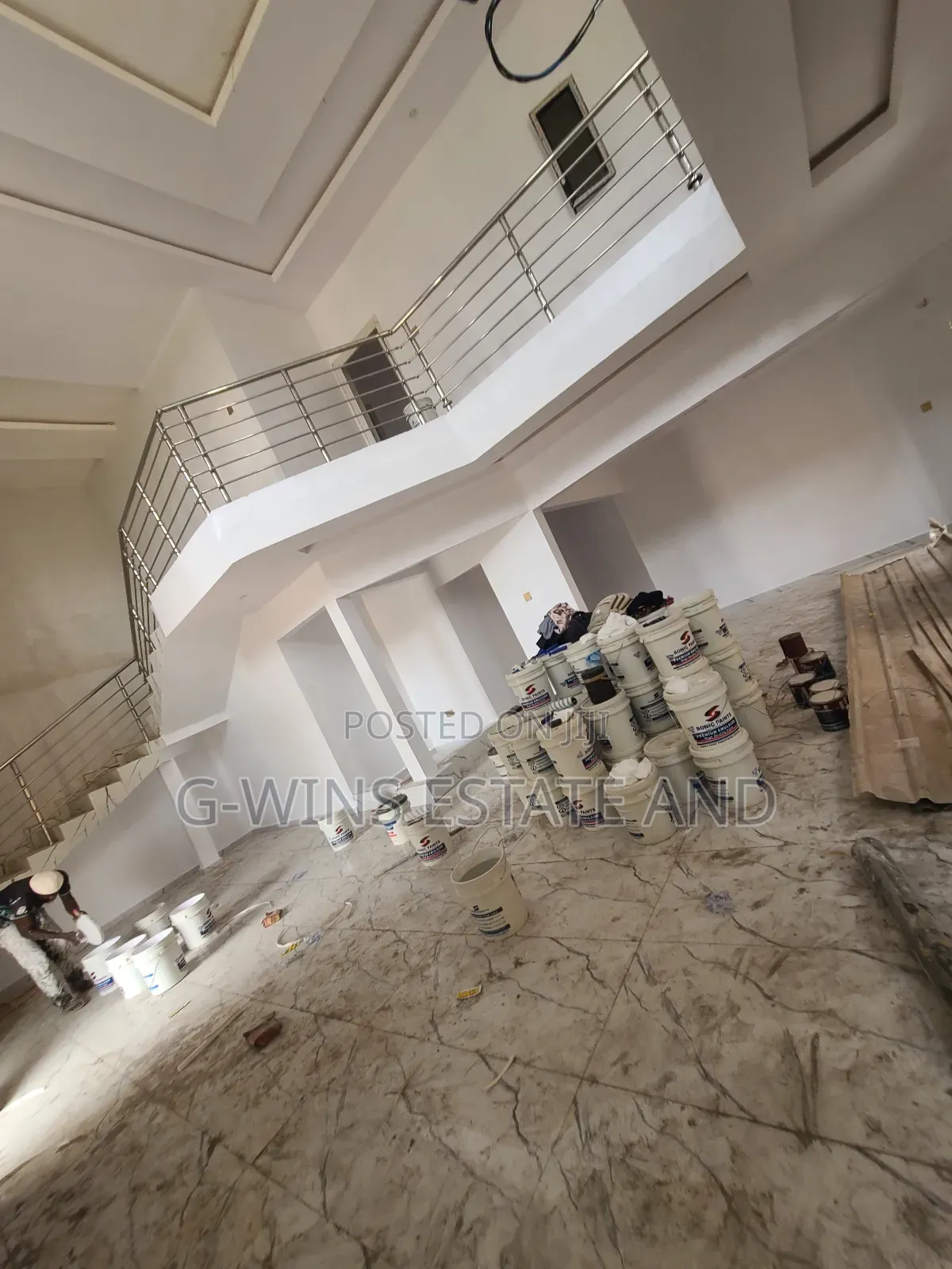 3bdrm Duplex in Utagban Off Airport, Benin City for rent