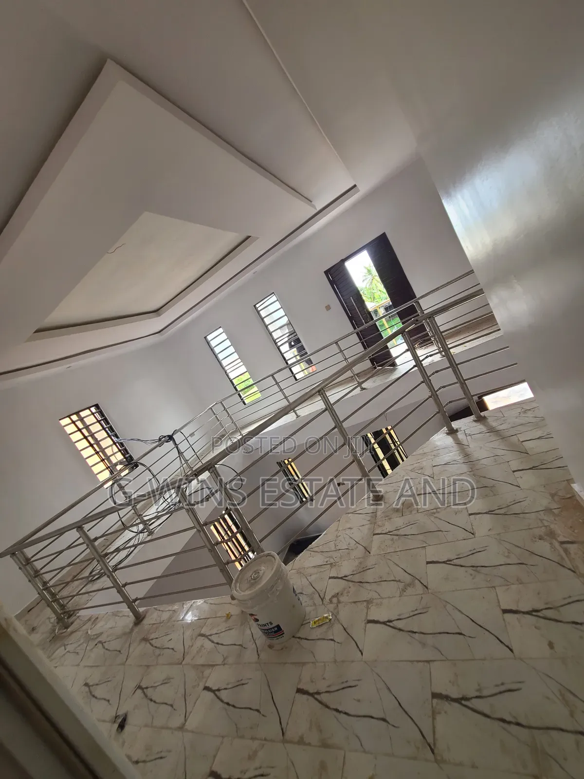 3bdrm Duplex in Utagban Off Airport, Benin City for rent