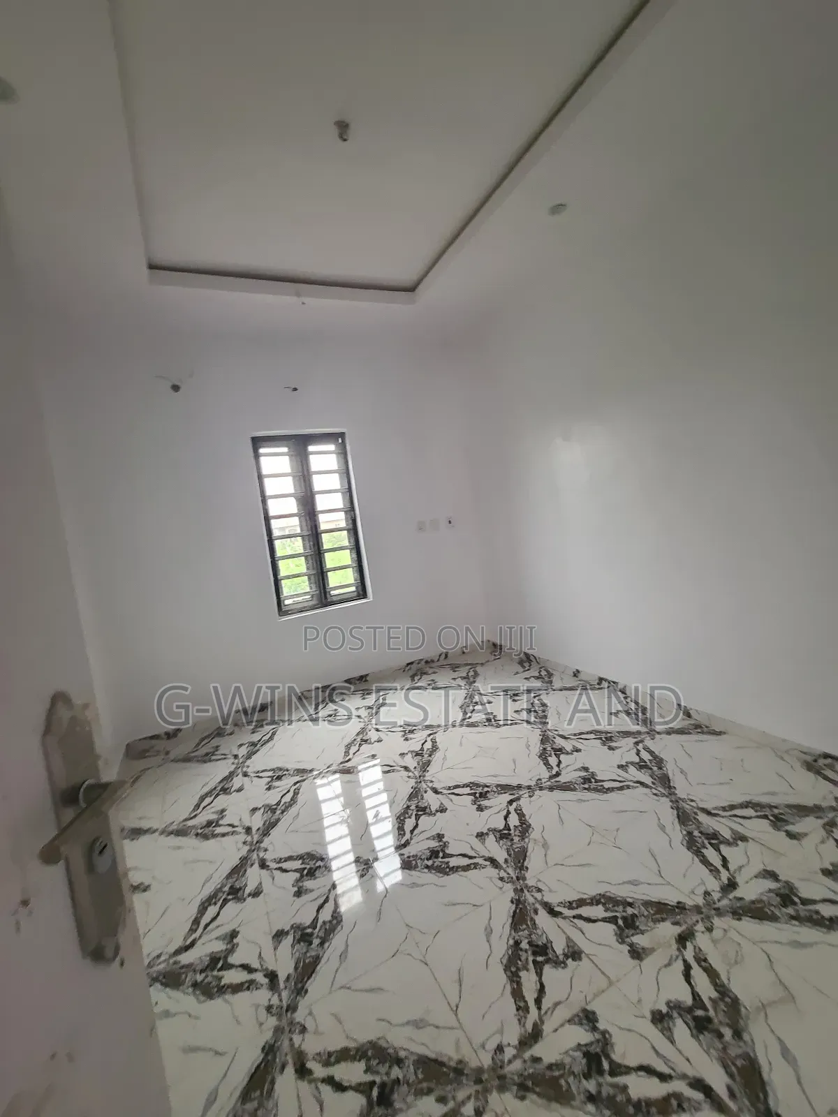 3bdrm Duplex in Utagban Off Airport, Benin City for rent