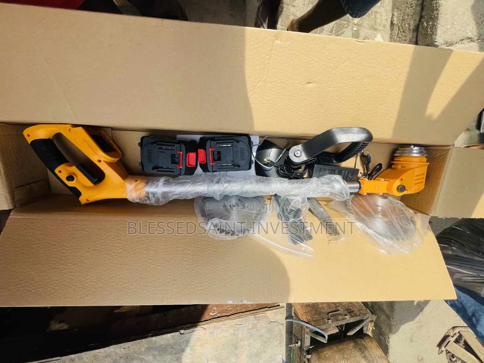 Dewalt Cordless Brush Cutter 118volts