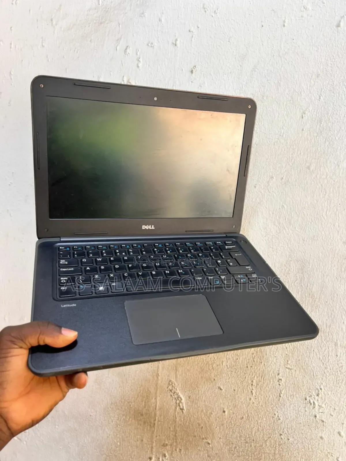 Laptop Dell Latitude 3480 8GB Intel Core I3 HDD+SSD 500GB