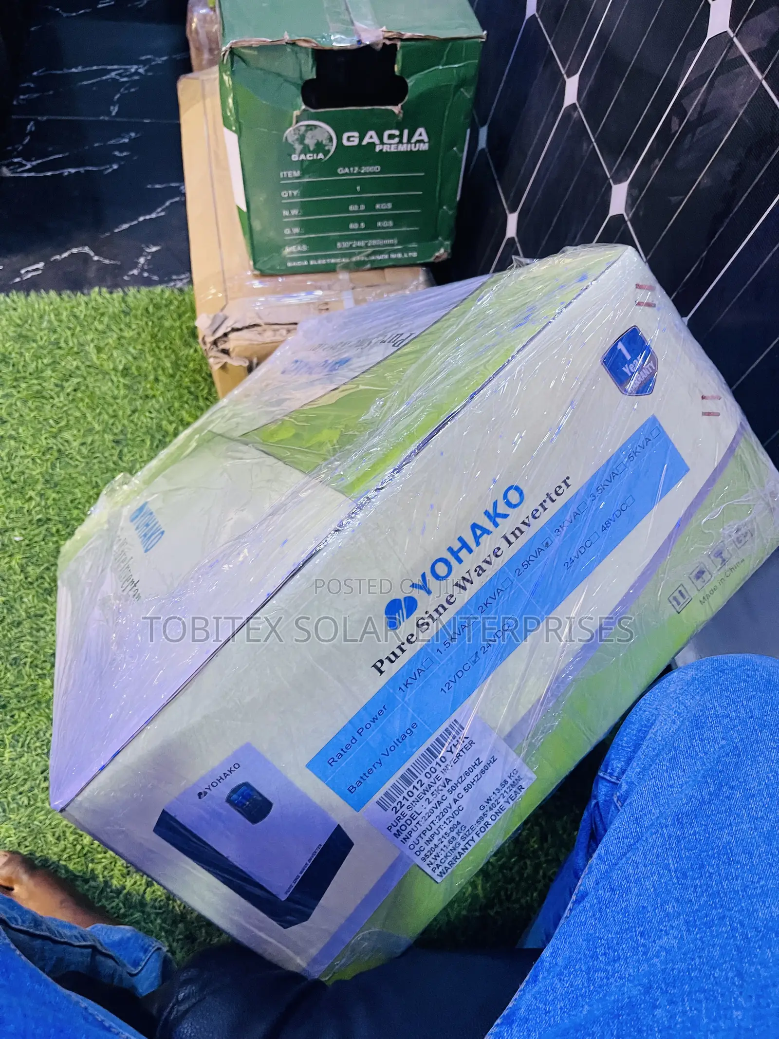 Yohako Solar Inverter System 2.5kva /12v