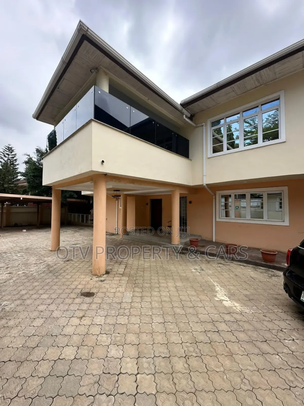 Furnished 6bdrm Duplex in Asokoro for sale