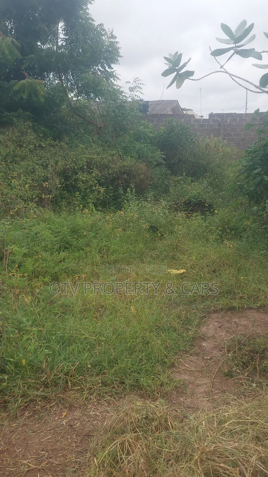 Approximately 8000sqm Available in Apapa Gra at #6.8b
For Sale