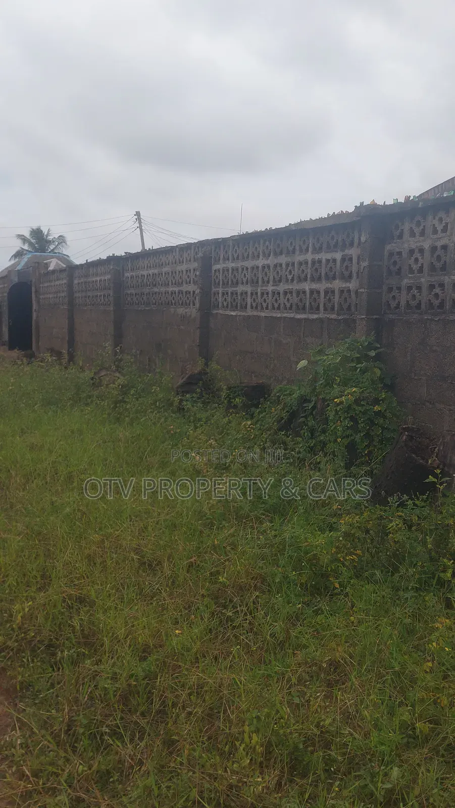 Approximately 8000sqm Available in Apapa Gra at #6.8b
For Sale