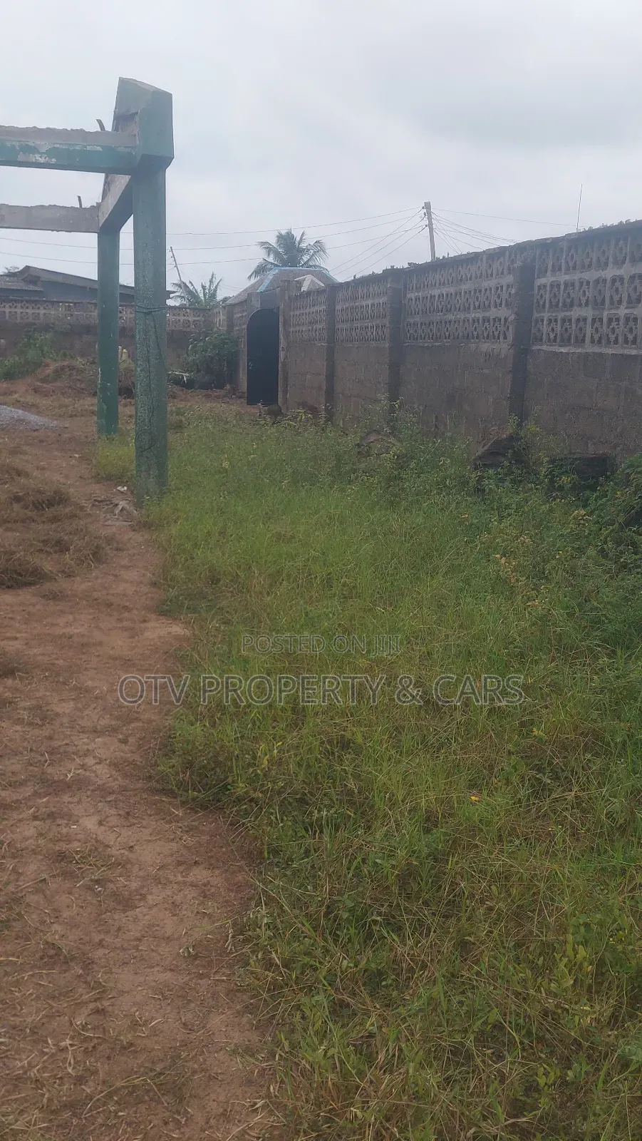 Approximately 8000sqm Available in Apapa Gra at #6.8b
For Sale