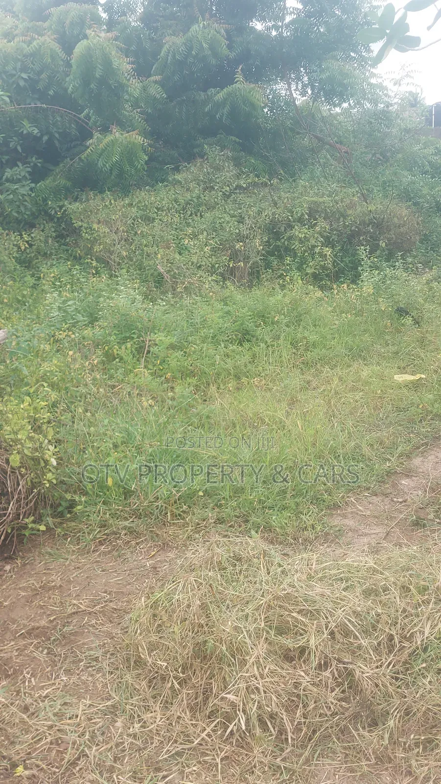 Approximately 8000sqm Available in Apapa Gra at #6.8b
For Sale