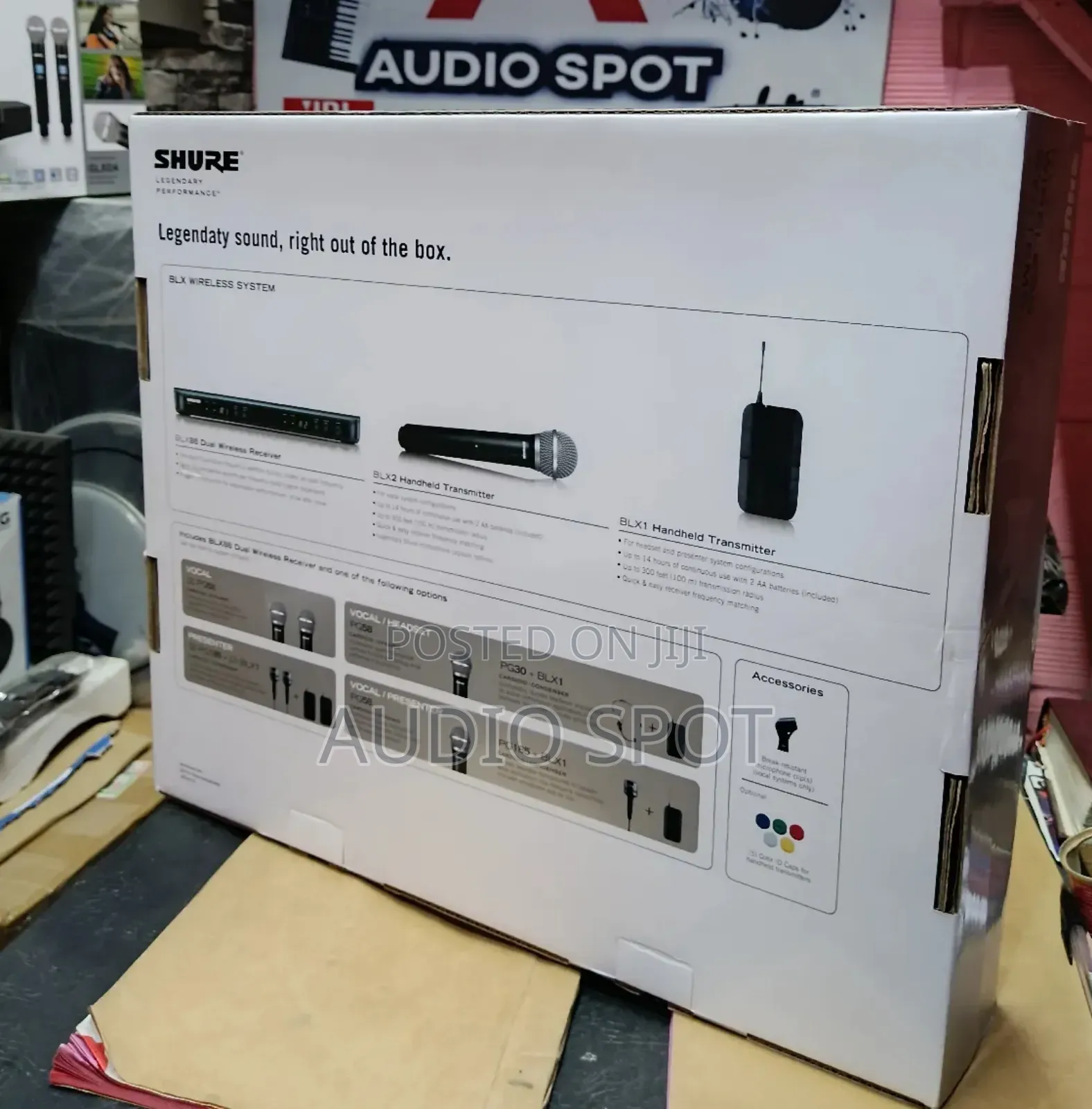 Shure Blx288/Pg58 Wireless Dual Vocal System With 2 Pg58 Handheld Tran