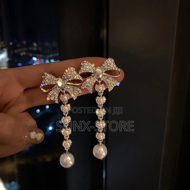 Fashion Earrings 2025