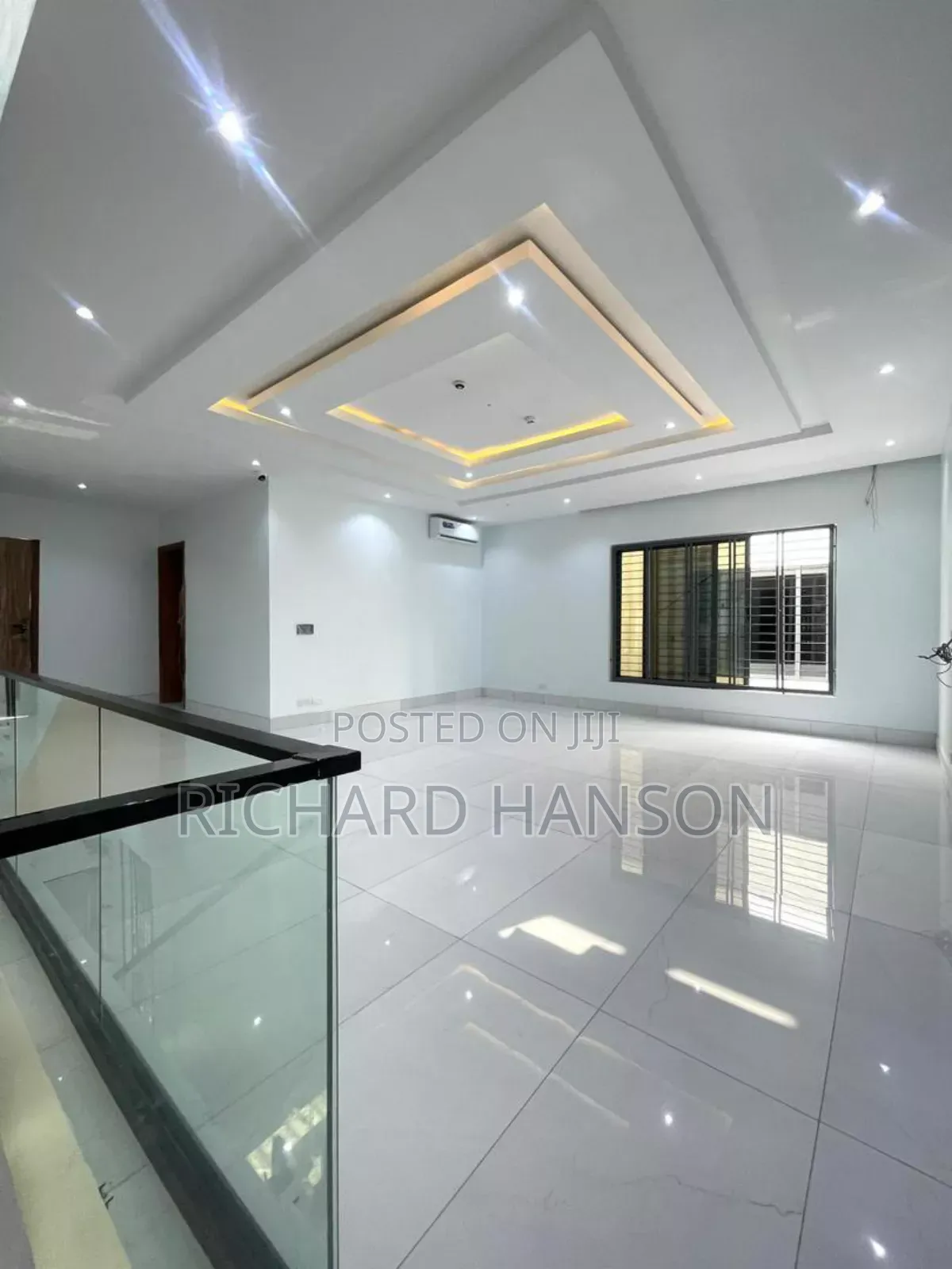 5bdrm Duplex in Inside Lekki Phase 1 for sale