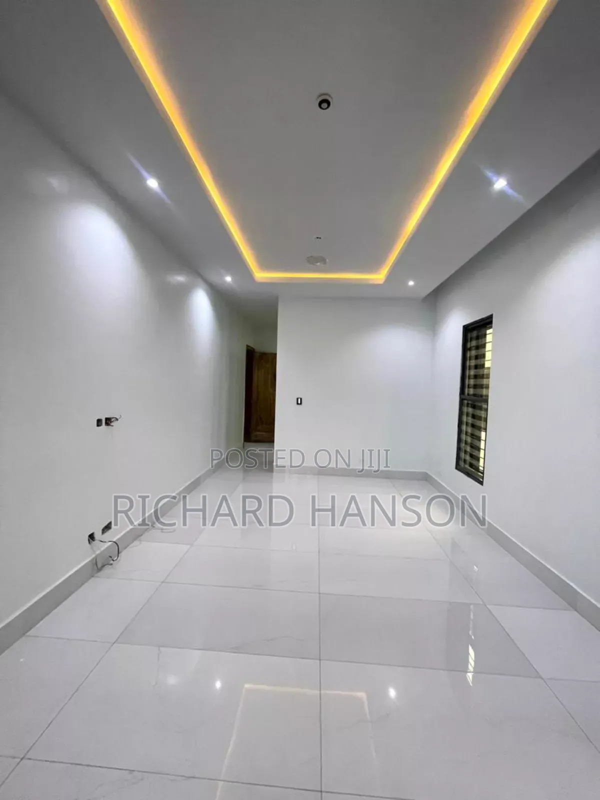 5bdrm Duplex in Inside Lekki Phase 1 for sale