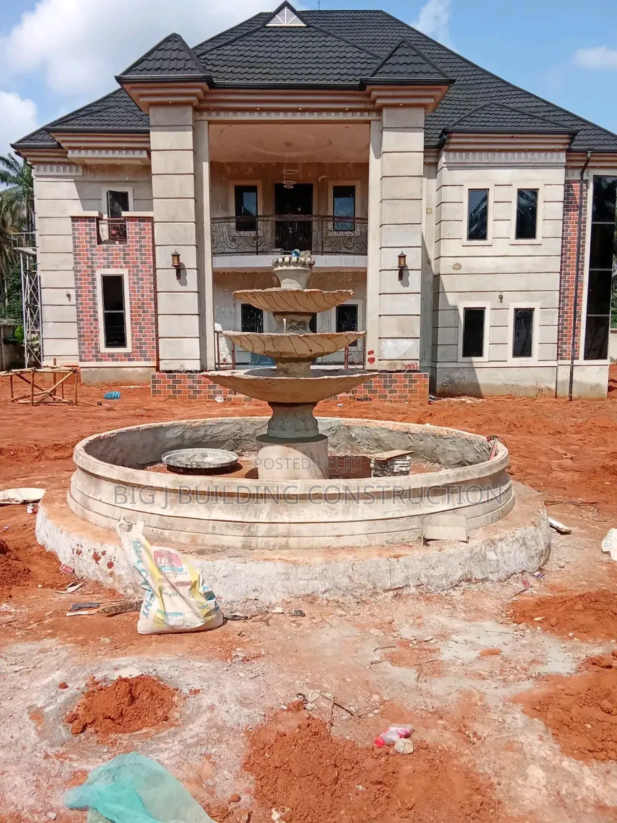 Artwork Fountain Stone and Pool Construction