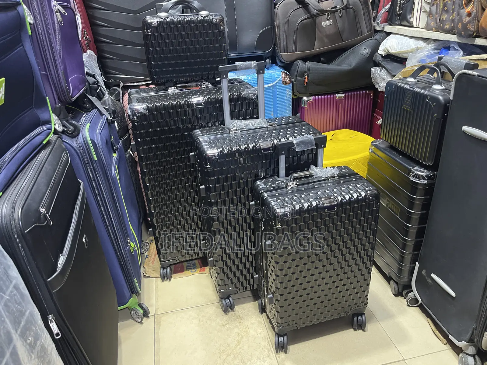 Set of 4 Aluminium Frame Luggage