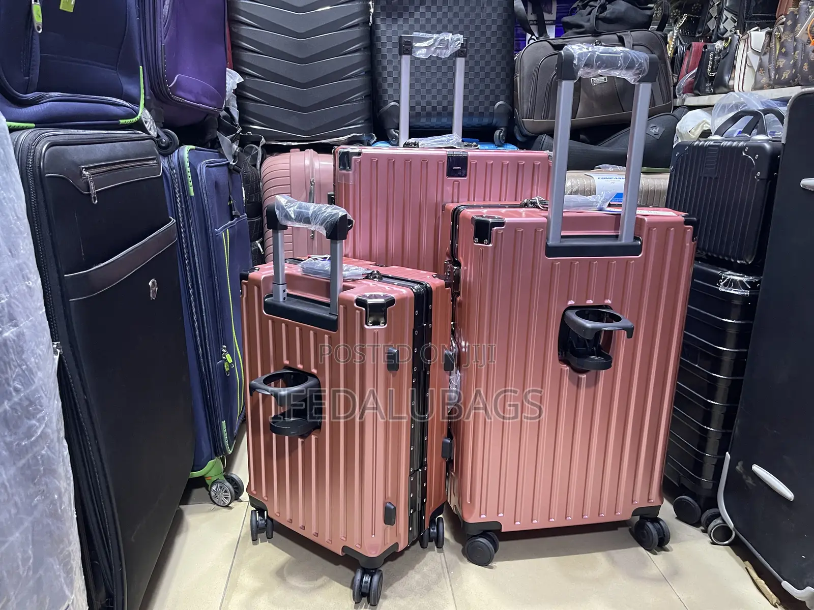 Quality Pink Aluminum Travel Luggage