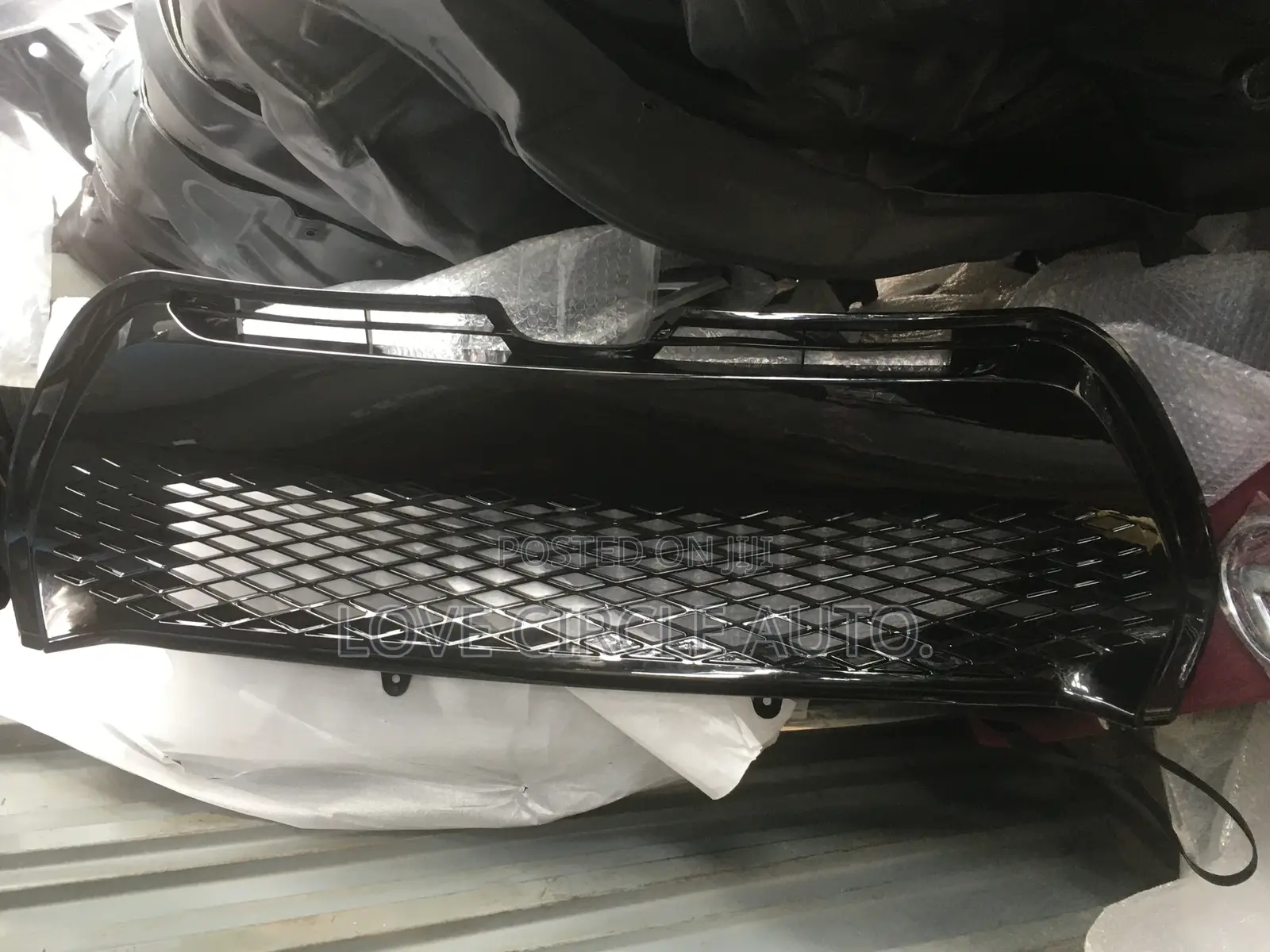 Down Grill for Corolla 2018