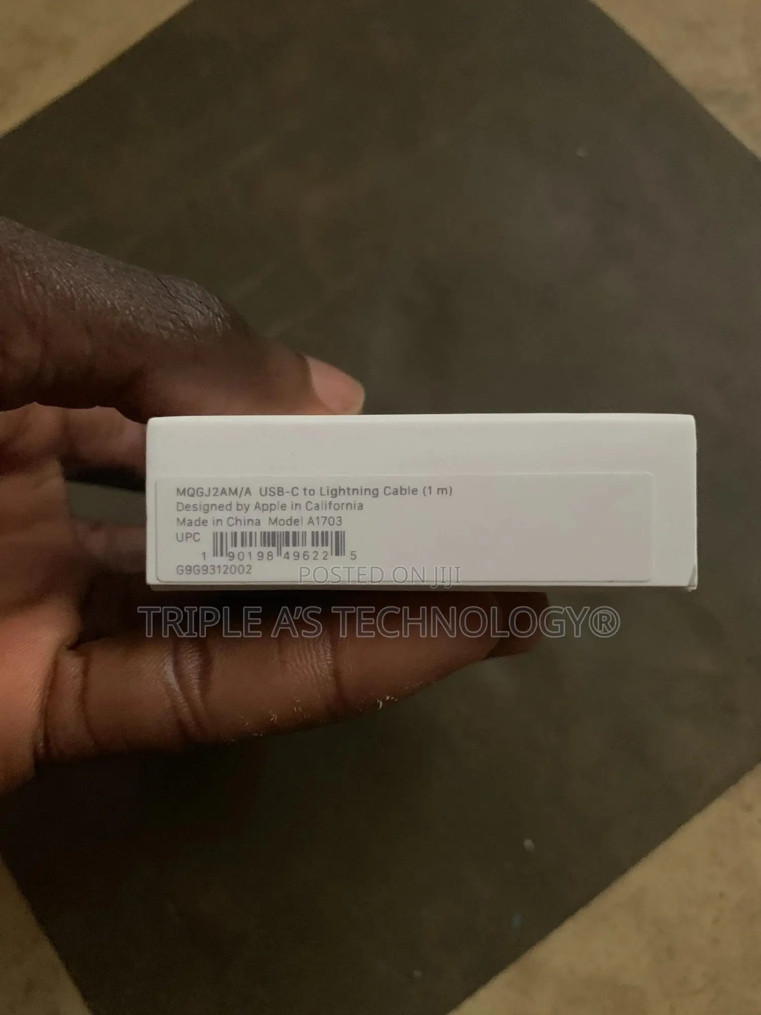 Genuine Apple Lightning To Usb-c Cable (1 M)