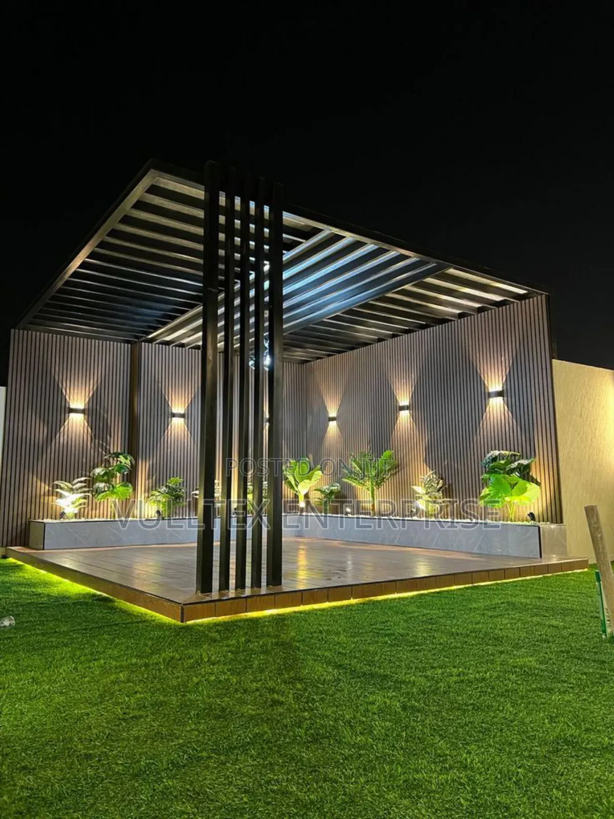 Pergola With Paint Finish