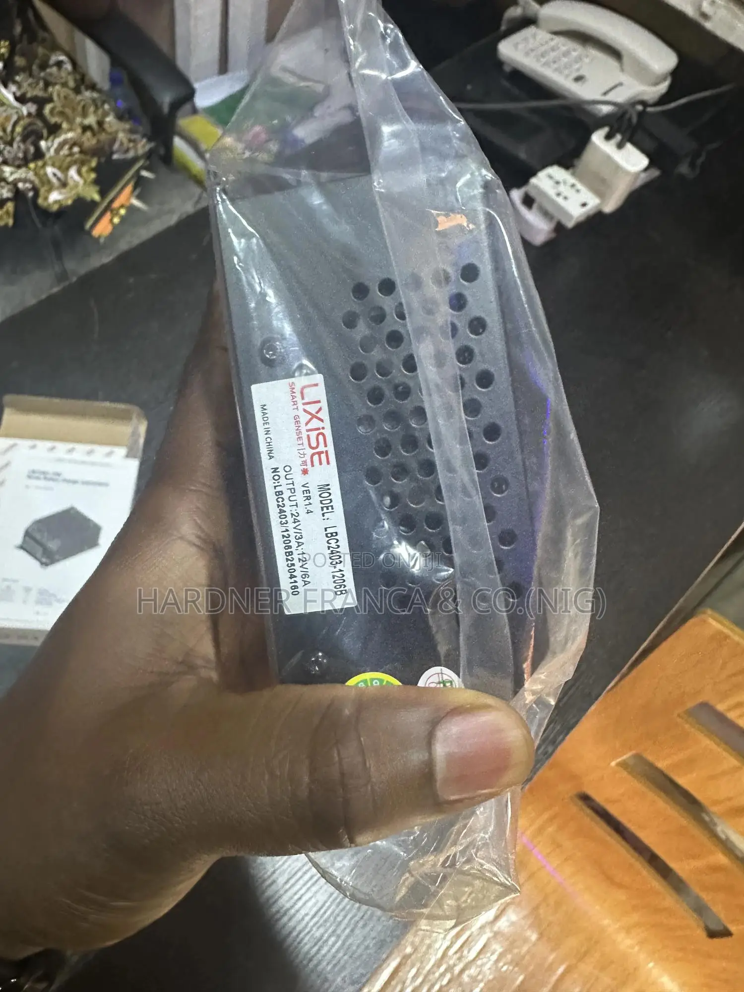 Battery Charger 24v/3amps 12v/6amps