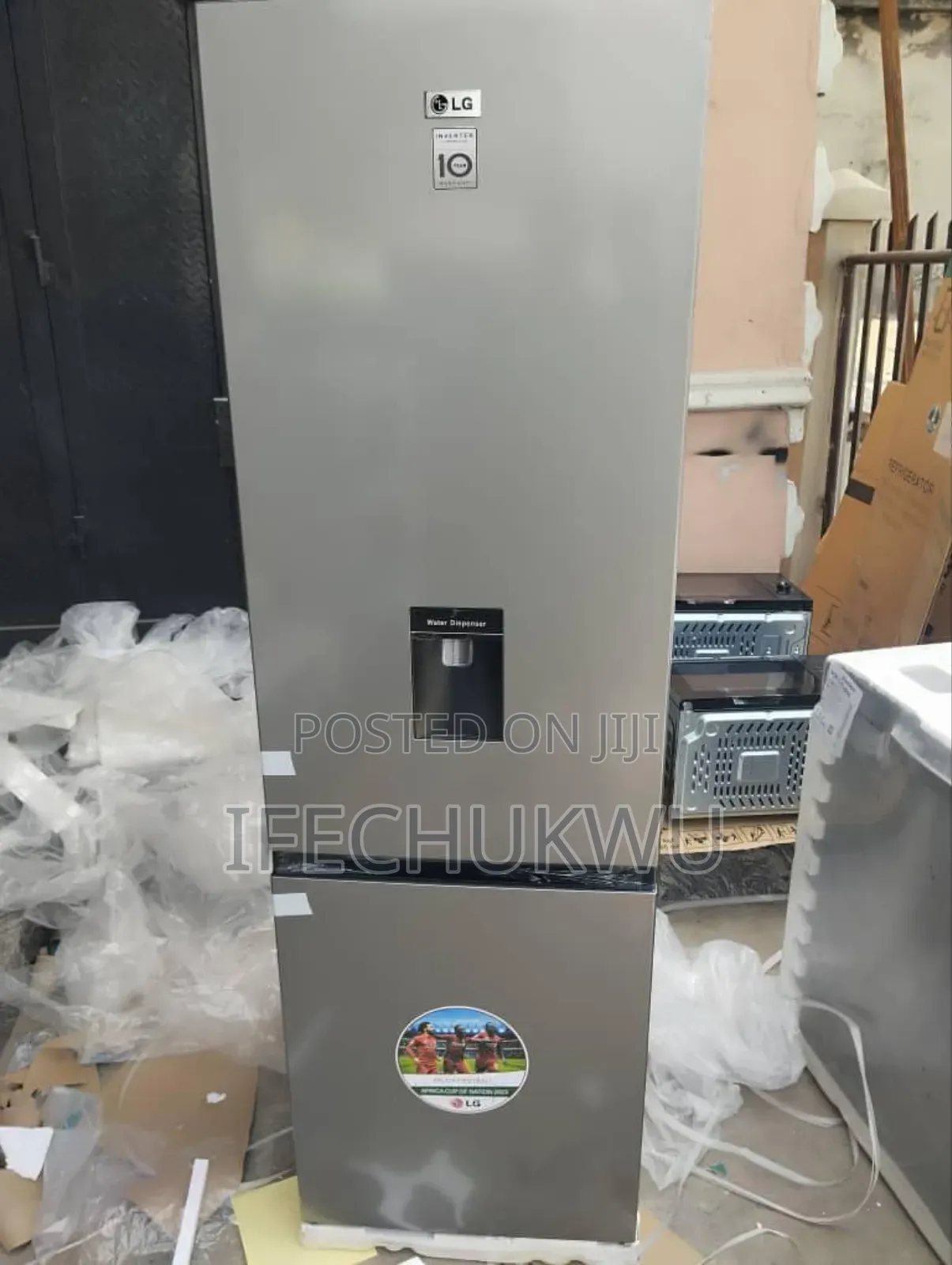 Original Hisense Inverter Fridge Freezer 2 Door With Water Dispenser