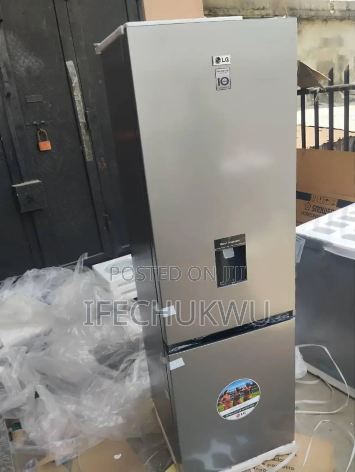 Original Hisense Inverter Fridge Freezer 2 Door With Water Dispenser