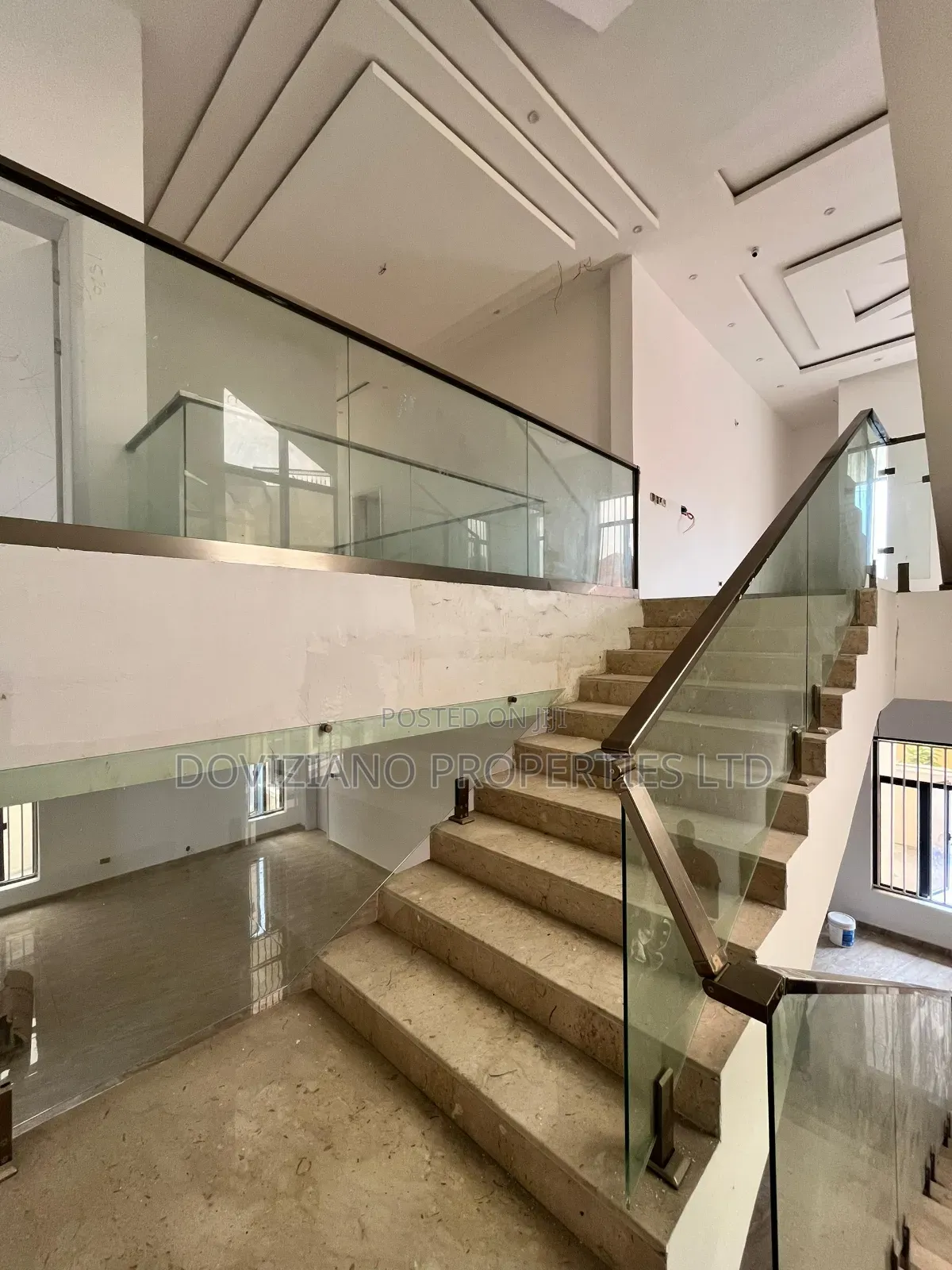 5bdrm Duplex in Lekki Phase 1 for sale