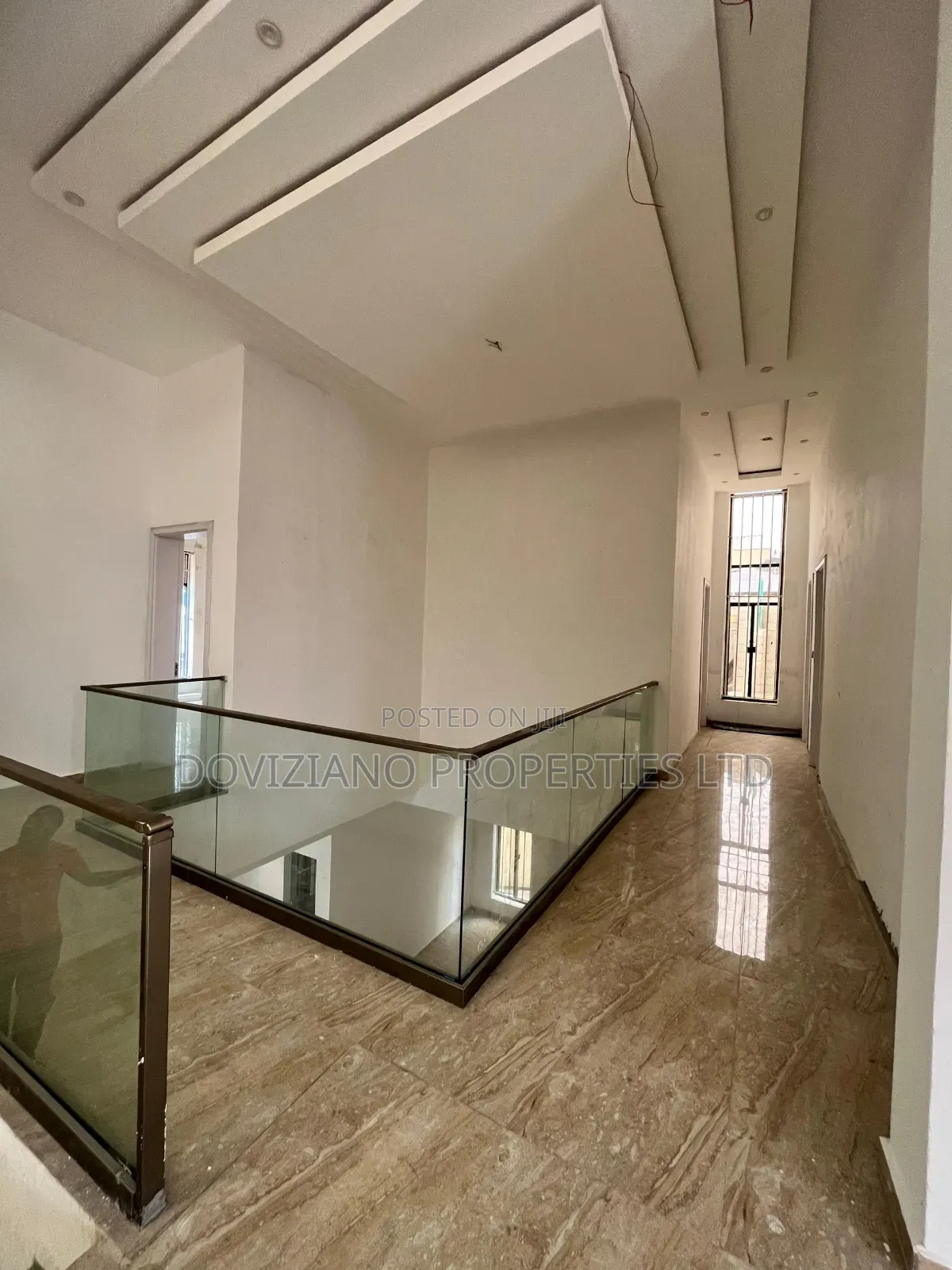 5bdrm Duplex in Lekki Phase 1 for sale