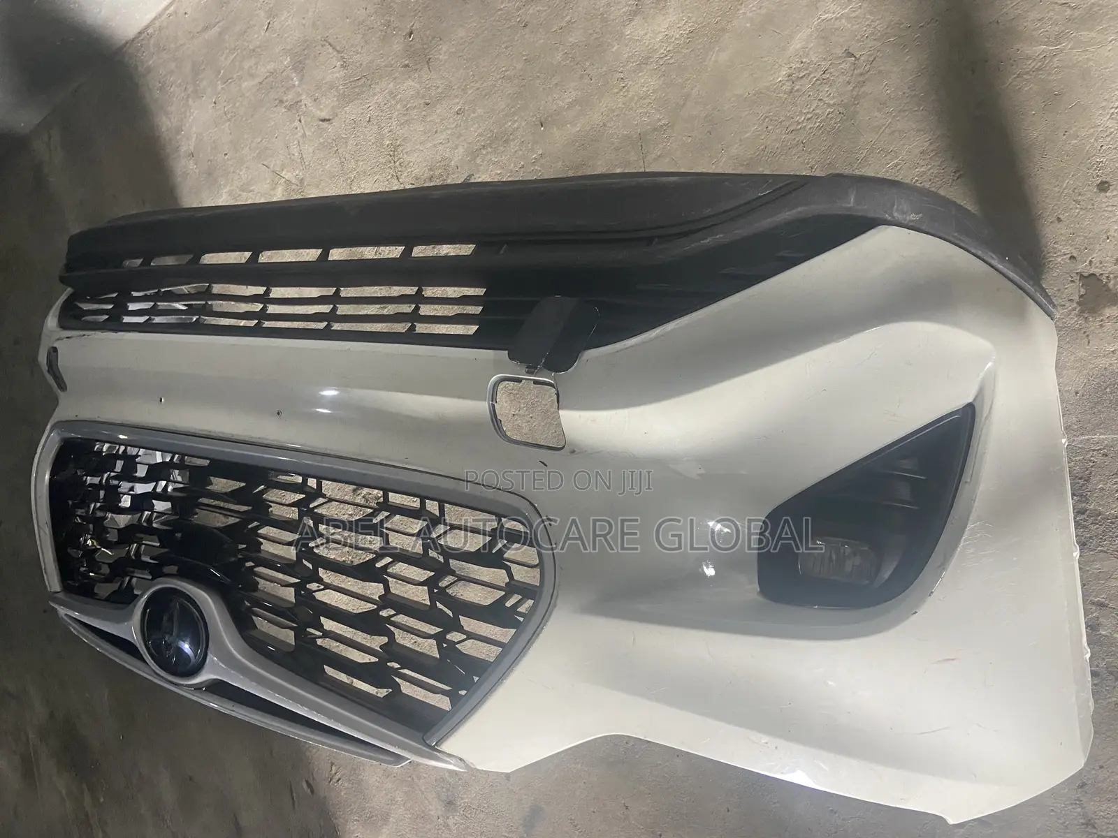 Complete Front Bumper Toyota Highlander 2021 Model